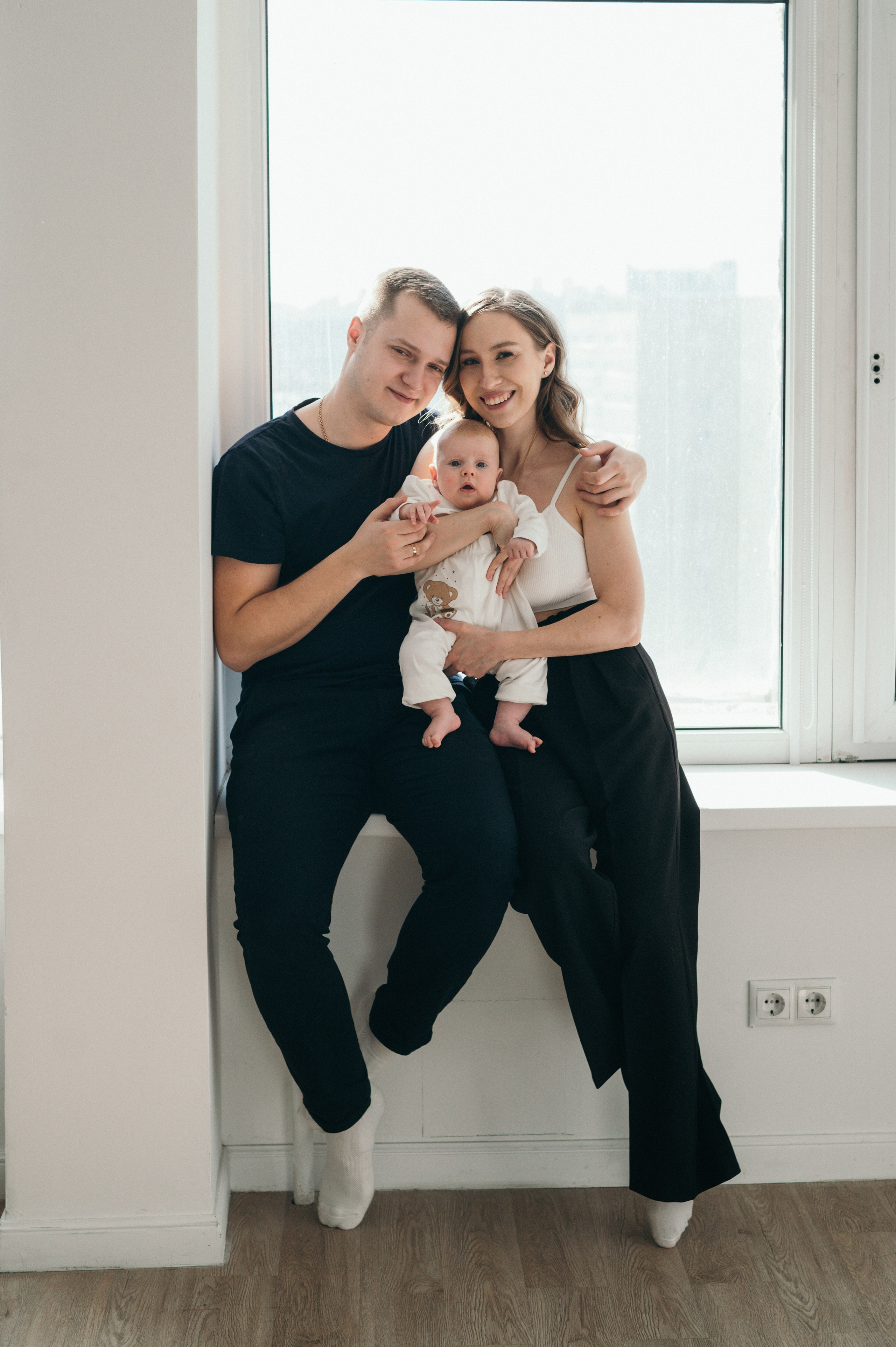 Семейная Фотосессия с малышом в студии. Фотограф Москва