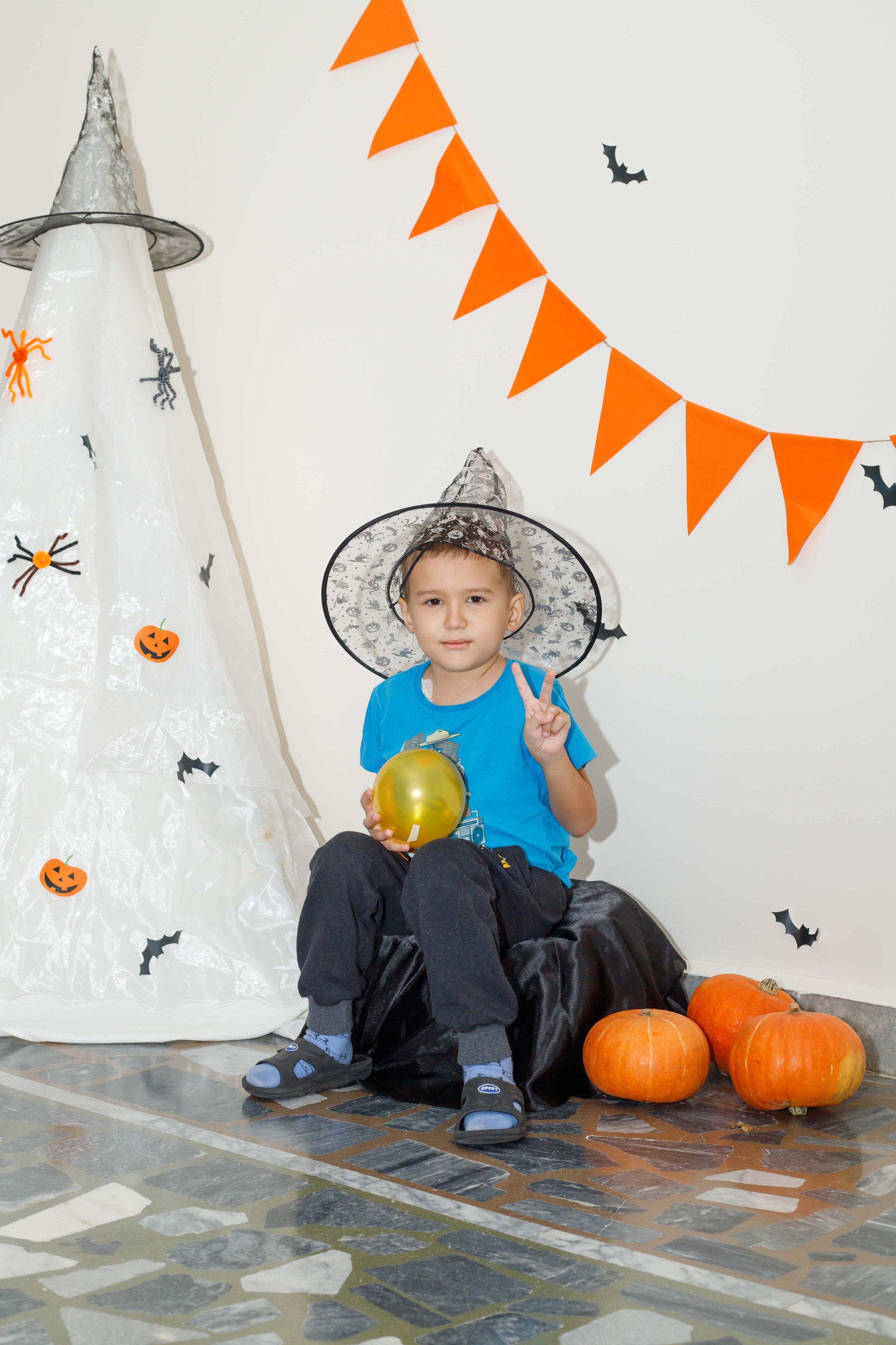 Фотосессия для подопечных благ. фонда «Потерь нет» в хэллоуин. Репортажный Фотограф