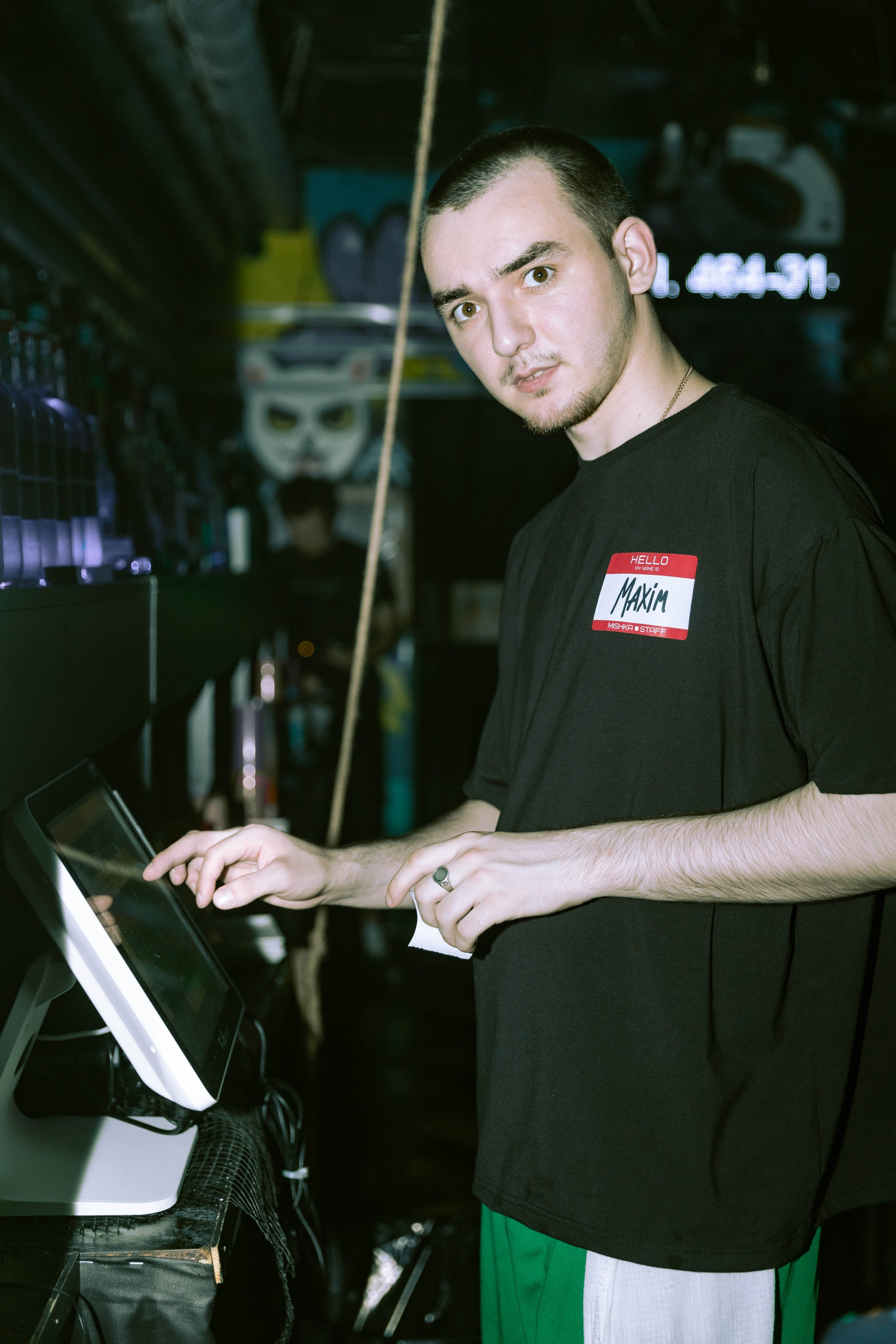 Mishka-bar 4. _Carpe diem_