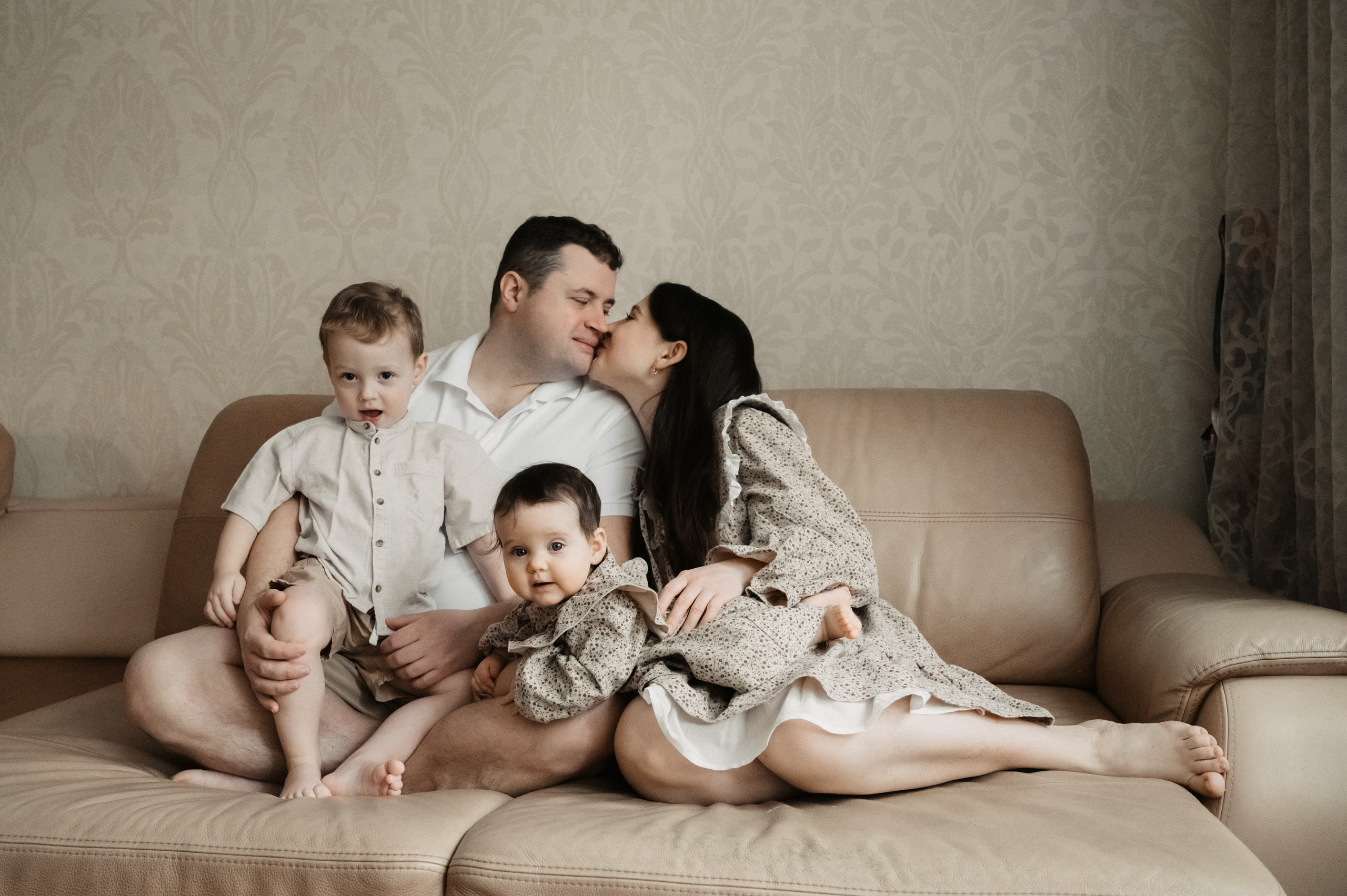 3+1. Фотограф Ким Ангелина