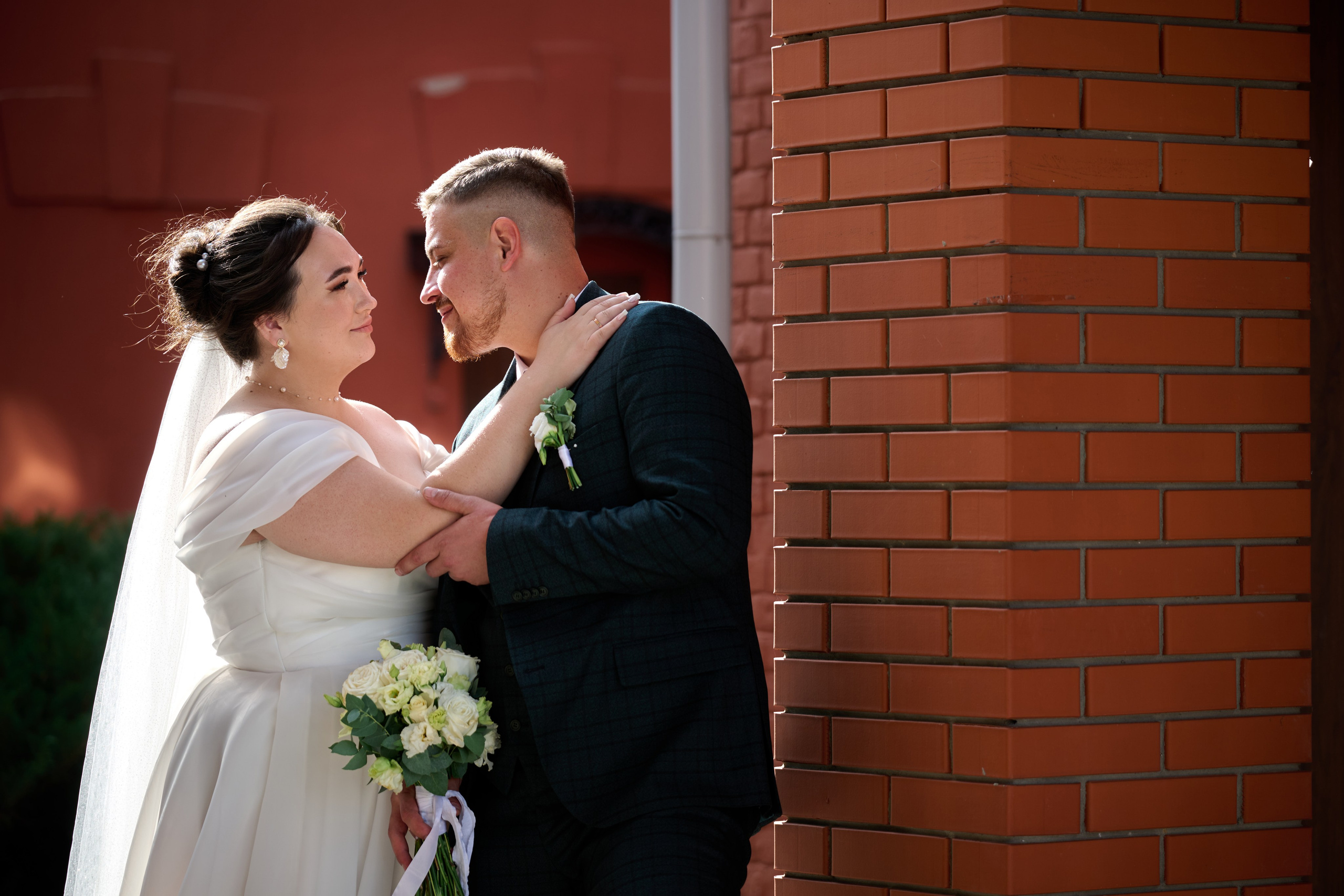 Свадебная фотосессия Константина и Дарьи. Профессиональный фотограф Старый Оскол, Губкин — свадьба, венчание, крещение, юбилей и день рождения