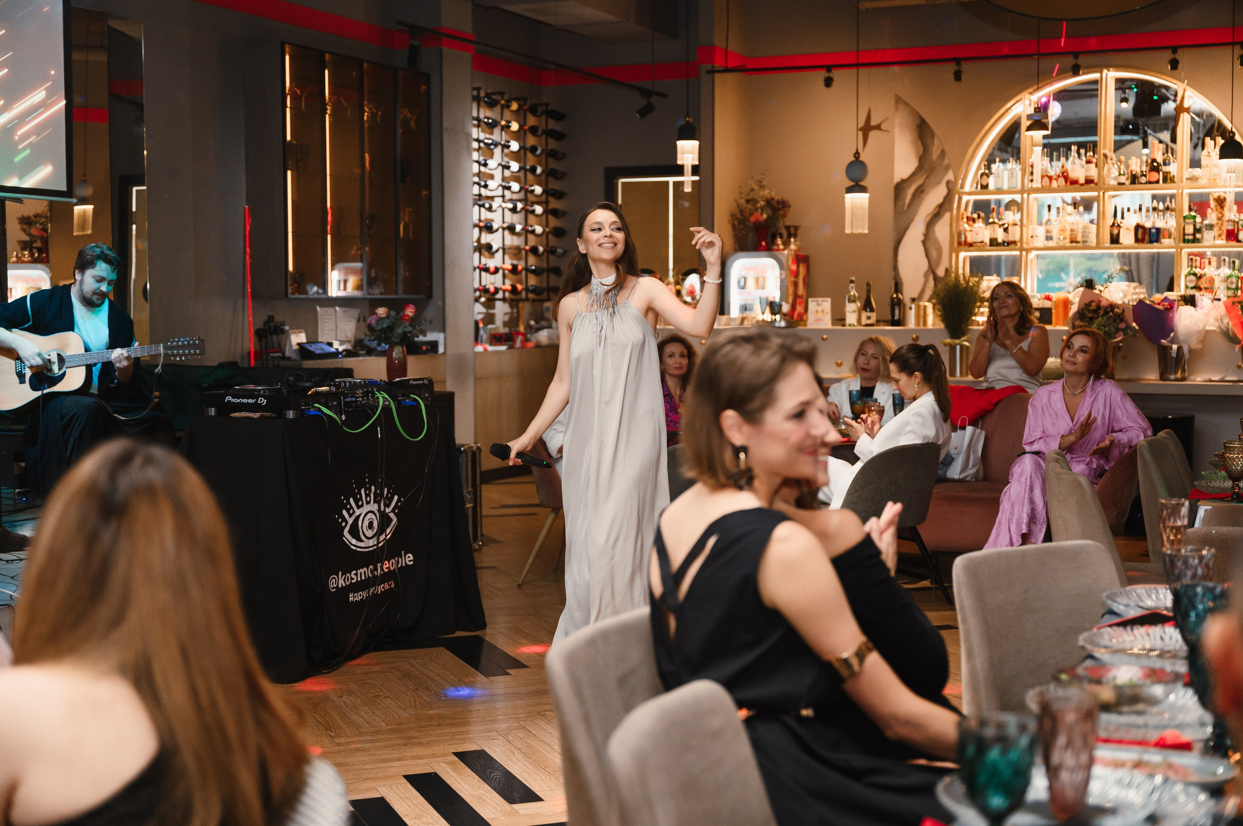 День рождения в формате выступления. Wedding and family photographer USA