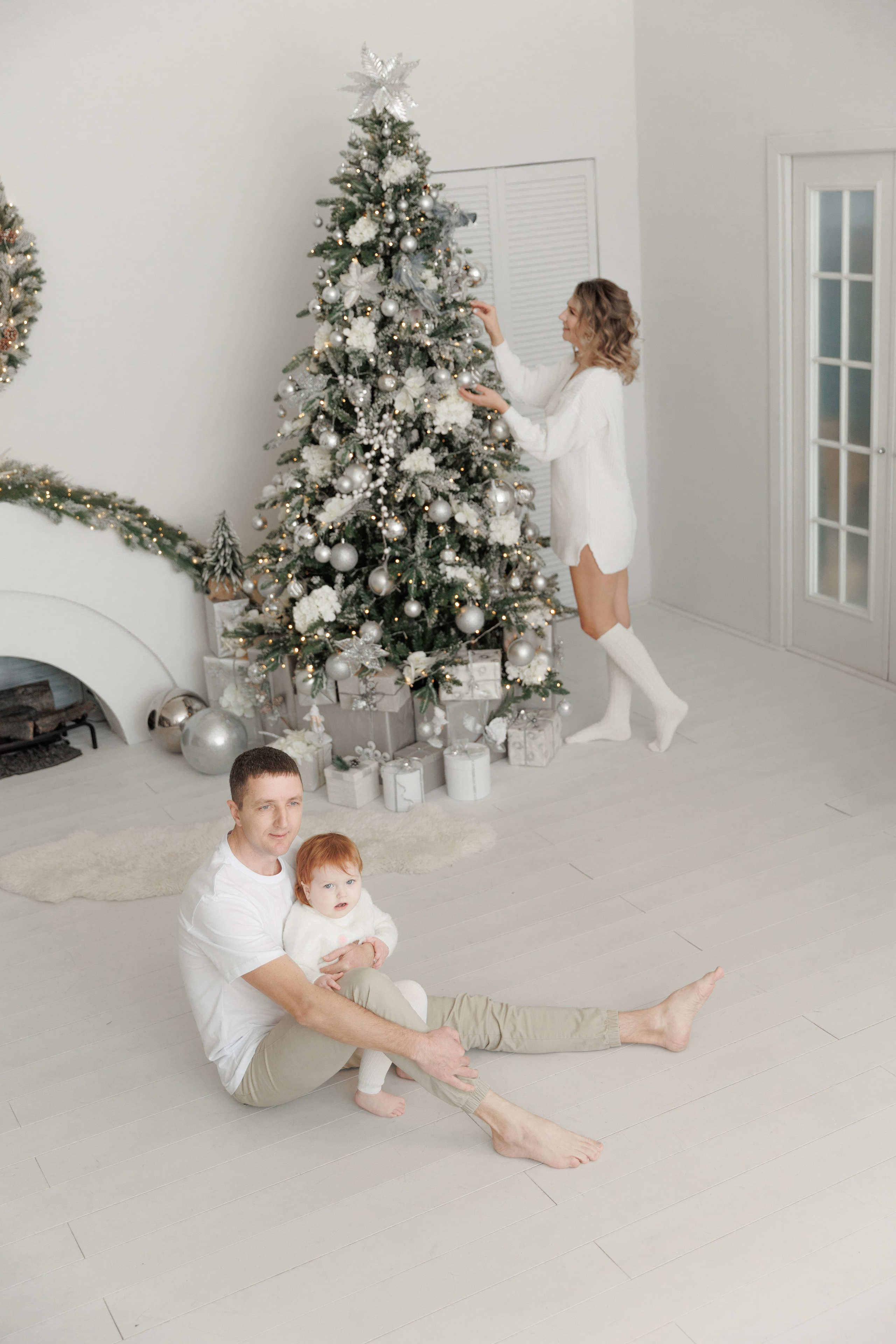 Ольга с семьей. Фотограф женского портрета, беременности и материнства Харькова Елена