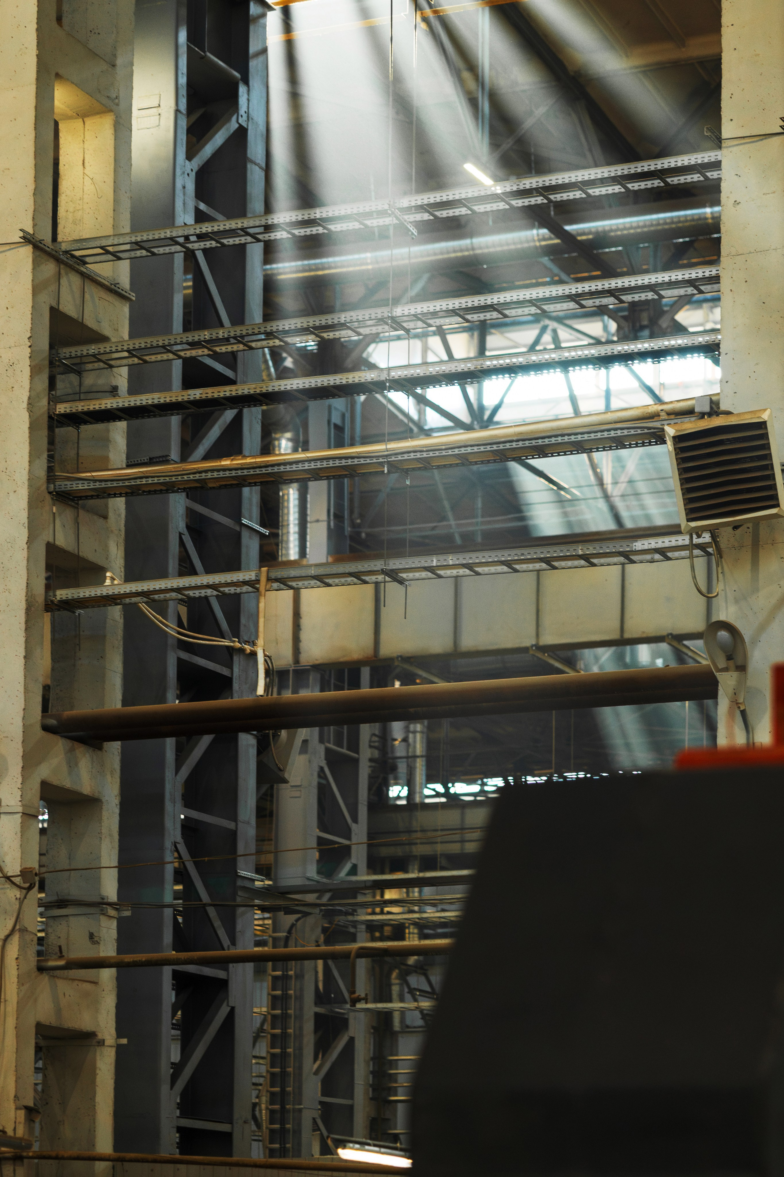 Промышленные фотографии завода Псковэлектросвар | Производство сварочного оборудования