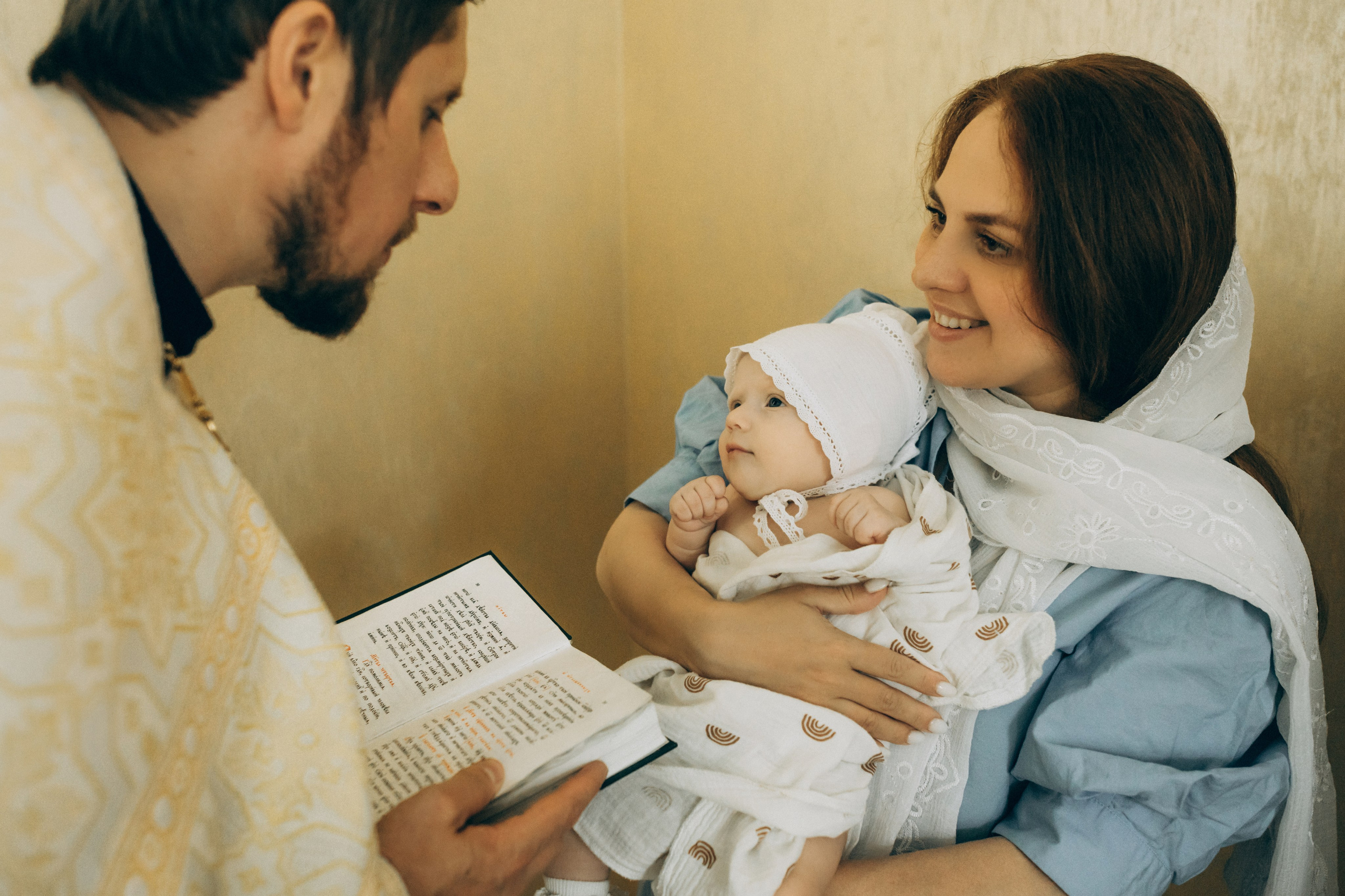 Крещение Софии. Семейный фотограф и детский фотограф в Волгограде Алеся Бутакова — дет
