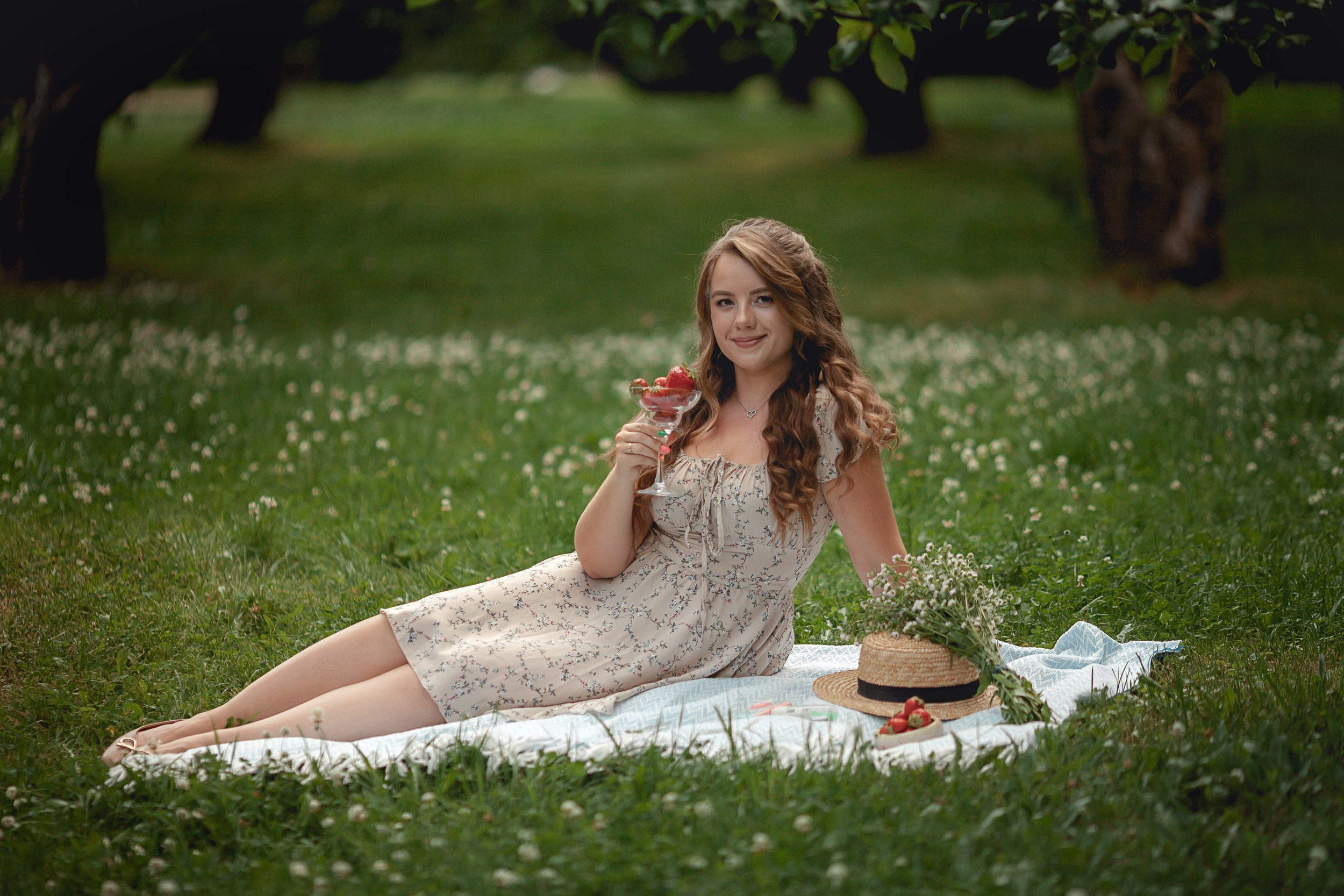 Под дождем. Главная