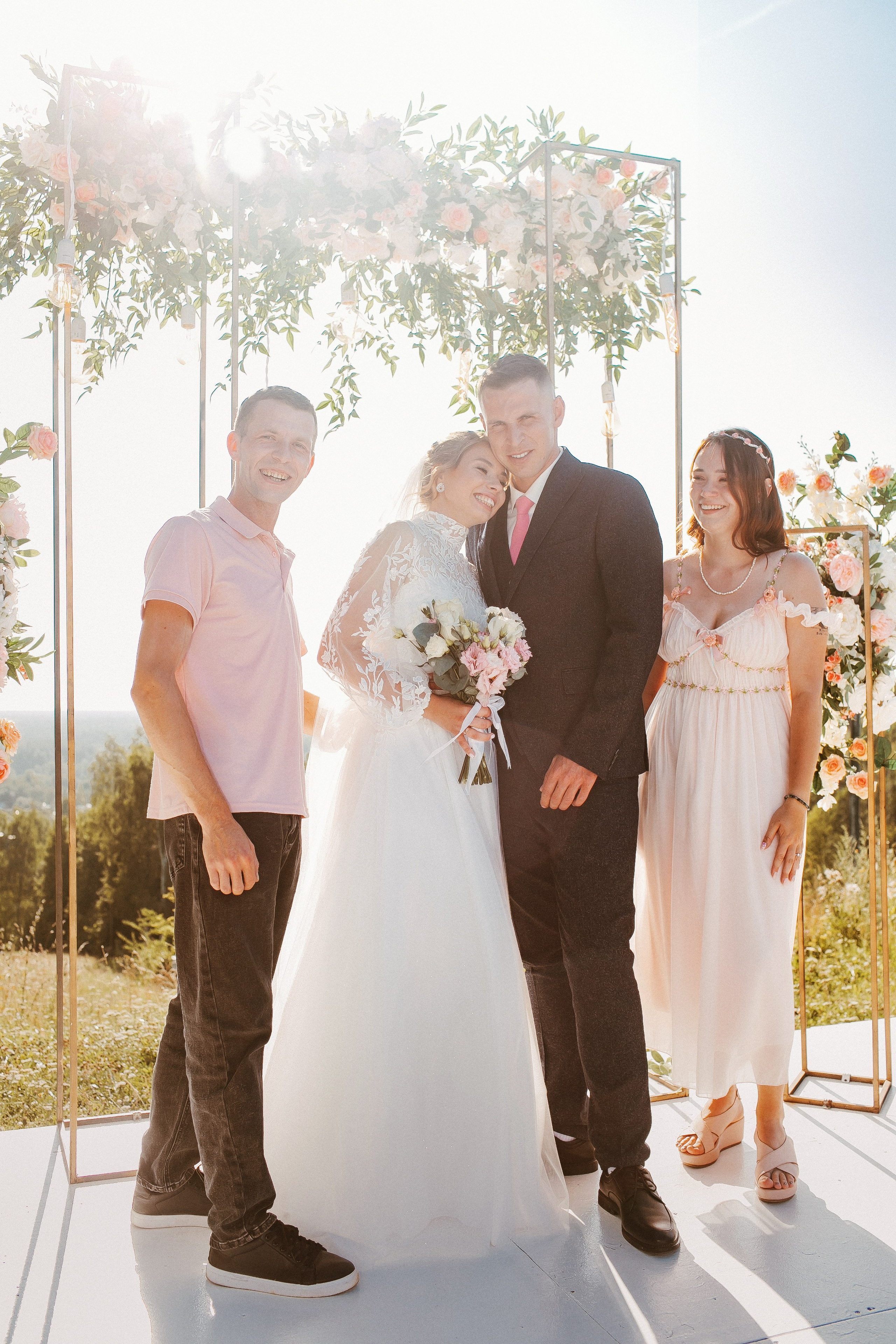 Выездная регистрация свадьбы влюбленных. Свадебный и репортажный фотограф в Ярославле и Санкт-Петербурге Роман Микрюков