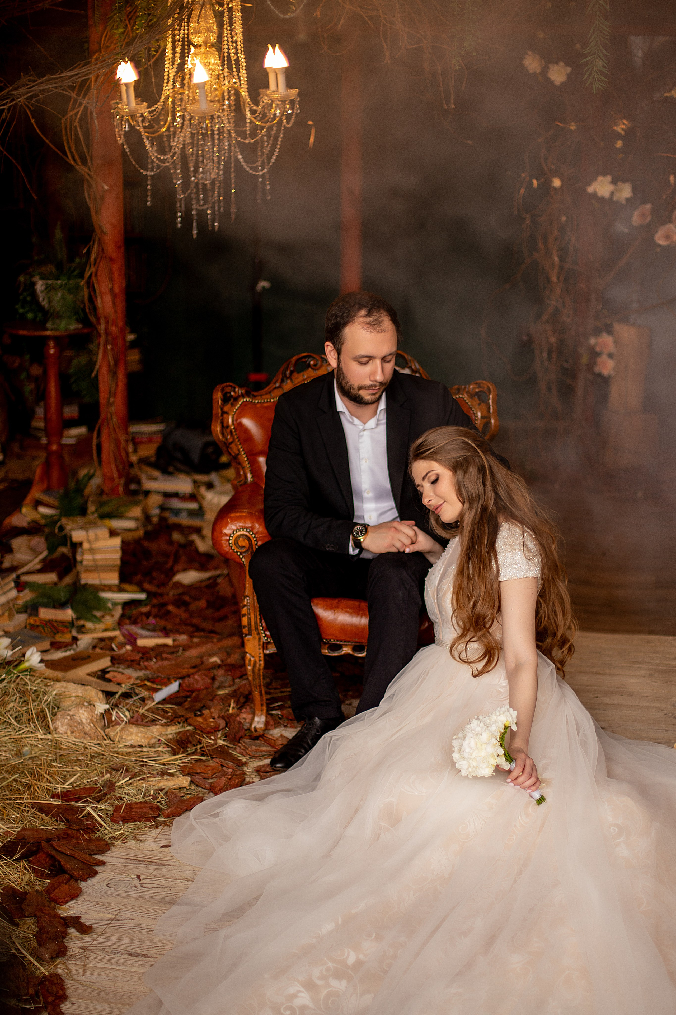 Свадебная история в фотозале Теплица. Семейный и индивидуальный фотограф в Ростове-на-Дону