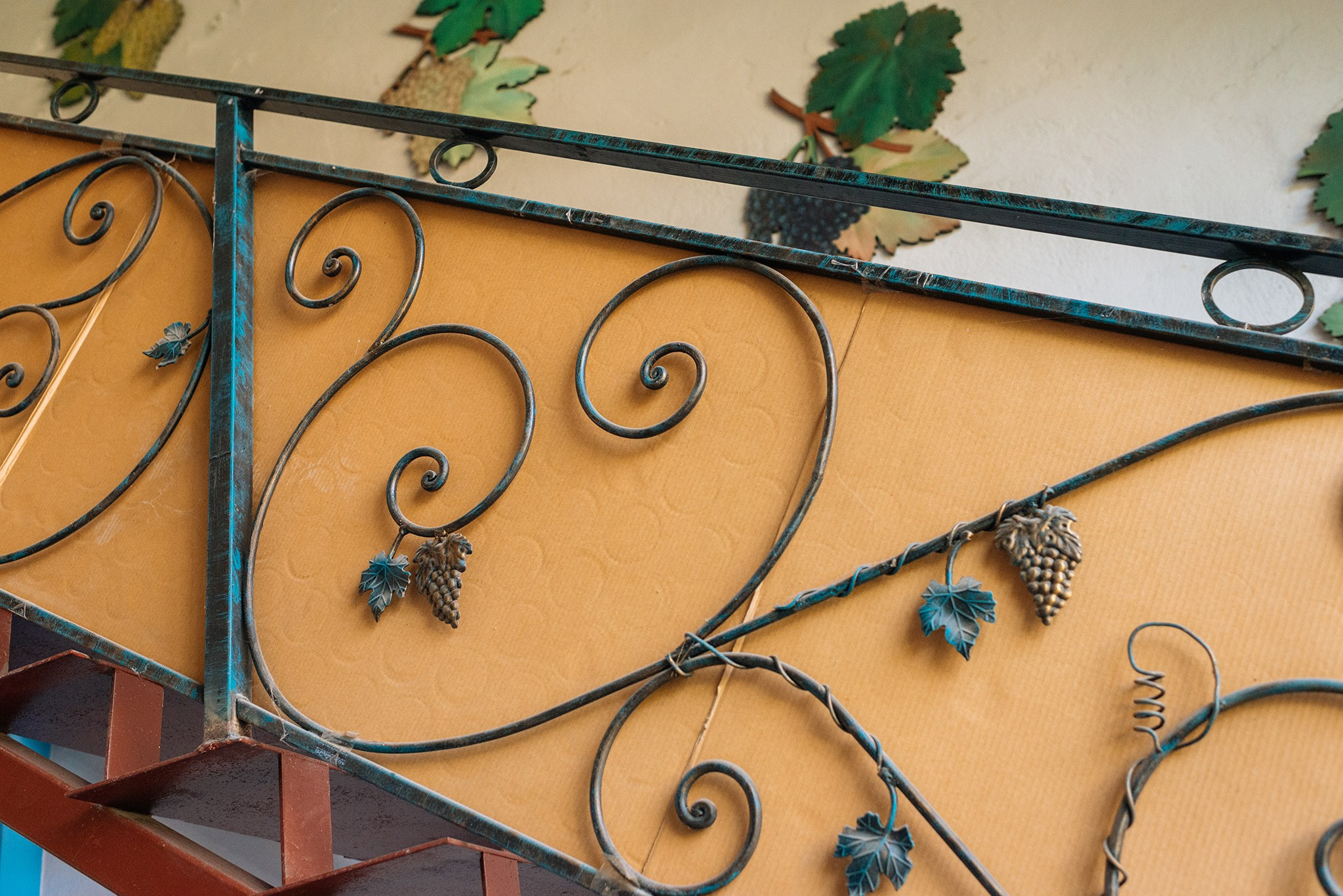 Винный завод «Корпорация Киндзмараули». Май 25. Репортажный фотограф в Санкт-Петербурге Анастасия Клёпова