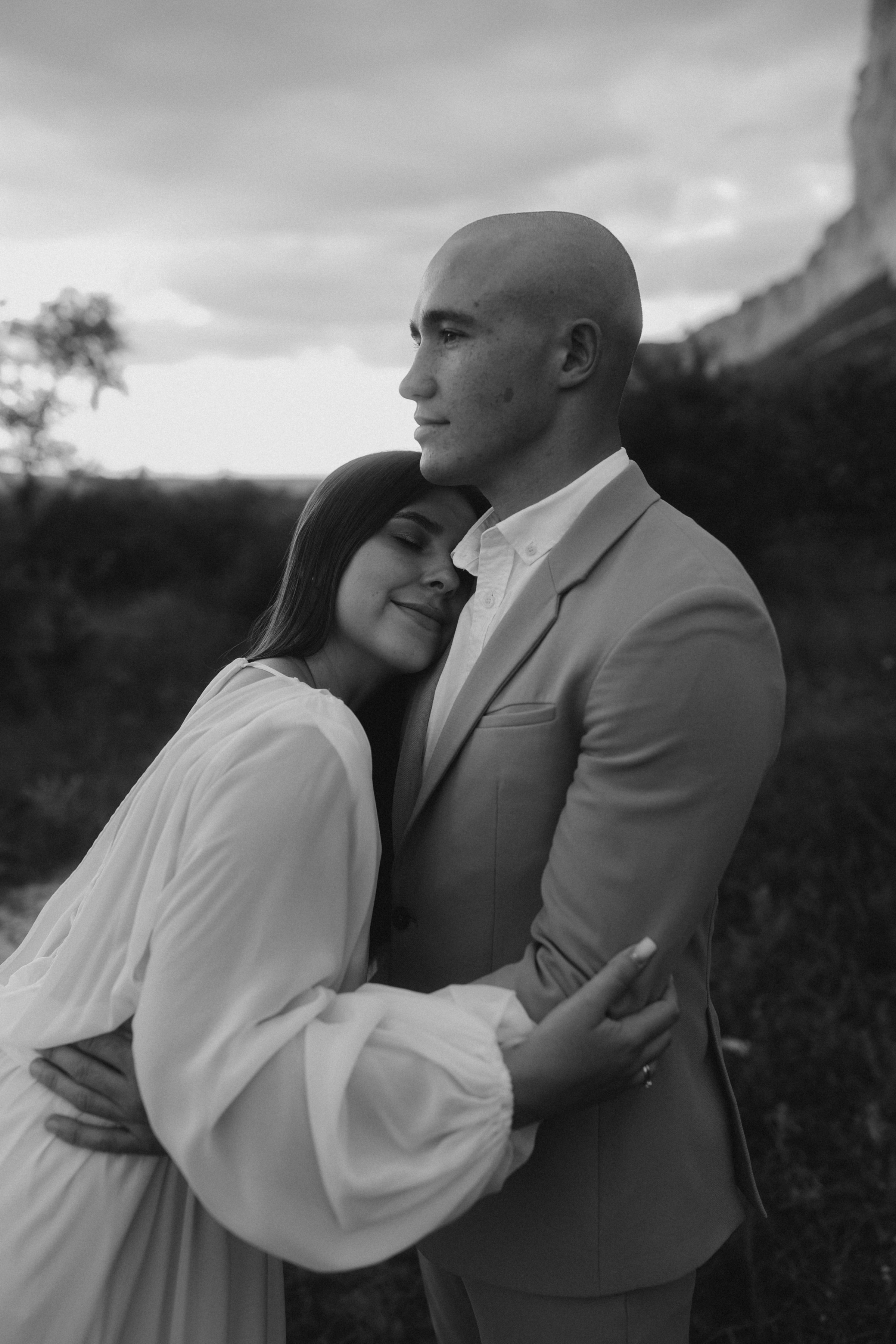 У Белой скалы. Фотограф в Севастополе и Крыму Артем Волобуев