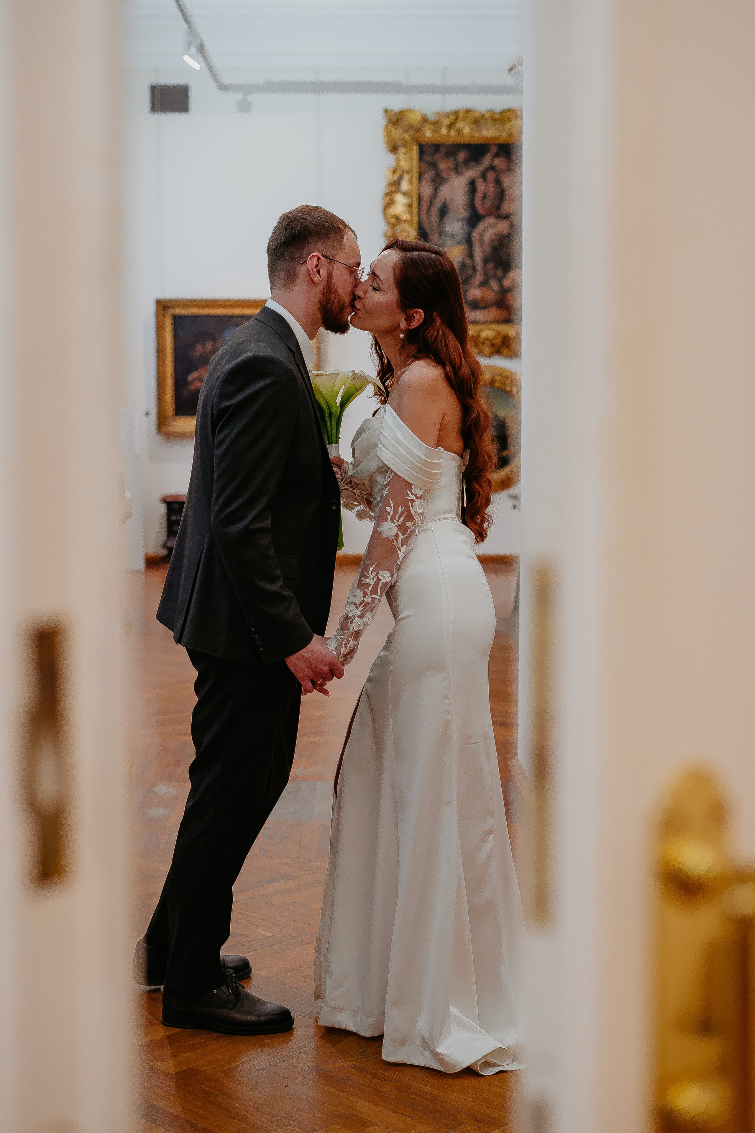 Дмитрий и Фаина. Свадебные фотограф и видеограф в Саратове