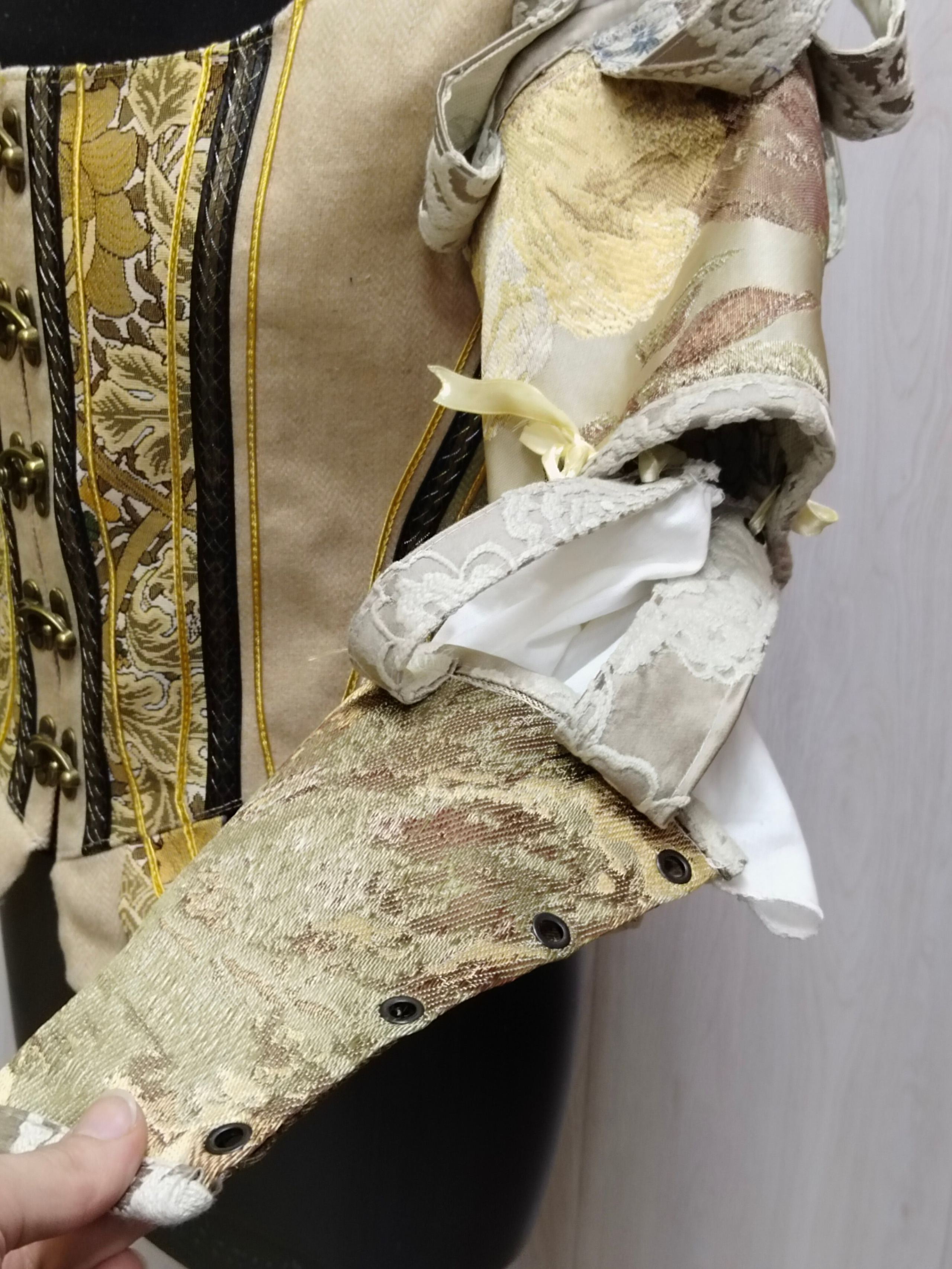 Костюмы. AIREN DESIGN — художественное ателье