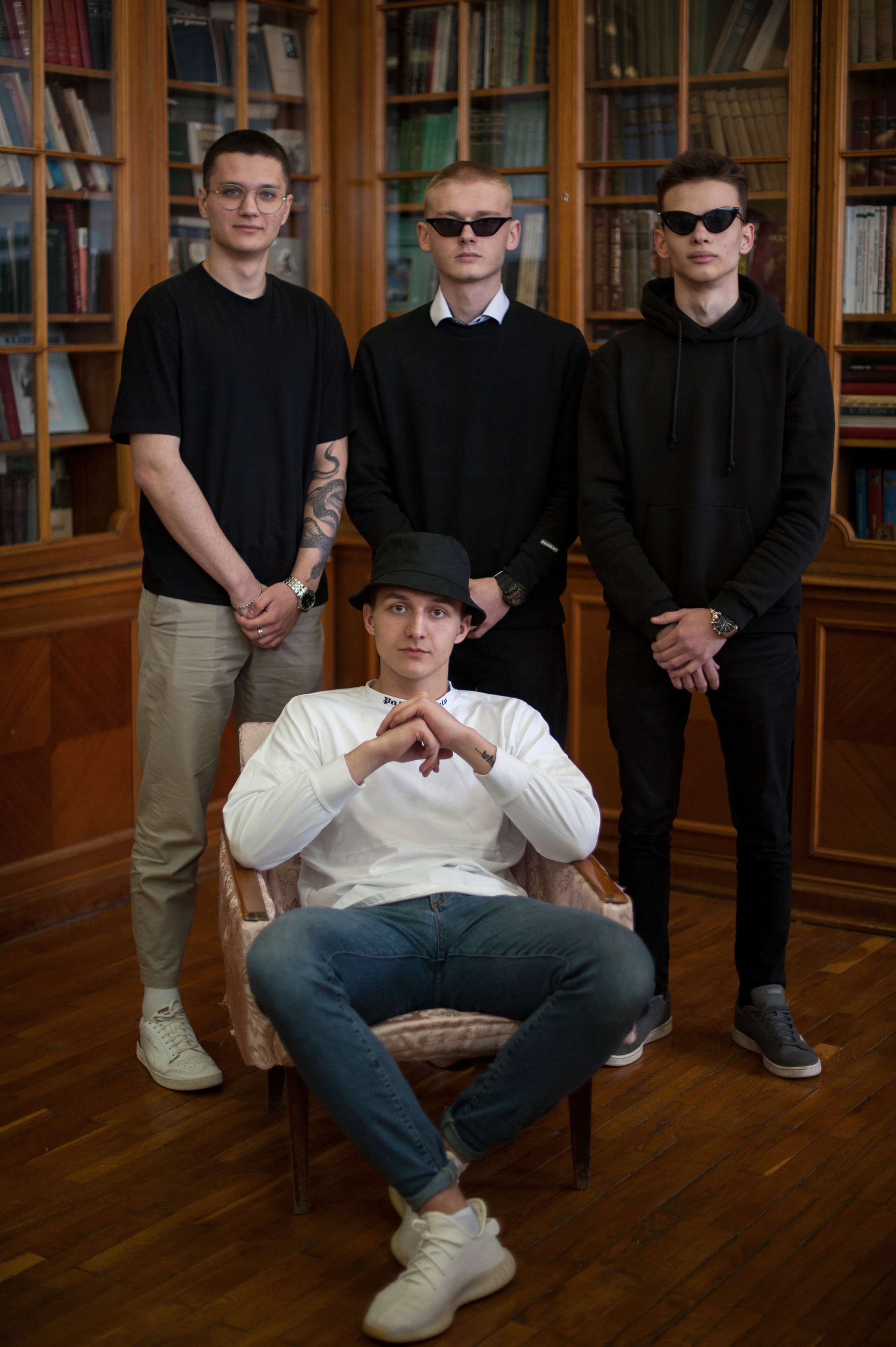 9,11 класс библиотека. Выпускной альбом Чехов, Подольск, Москва