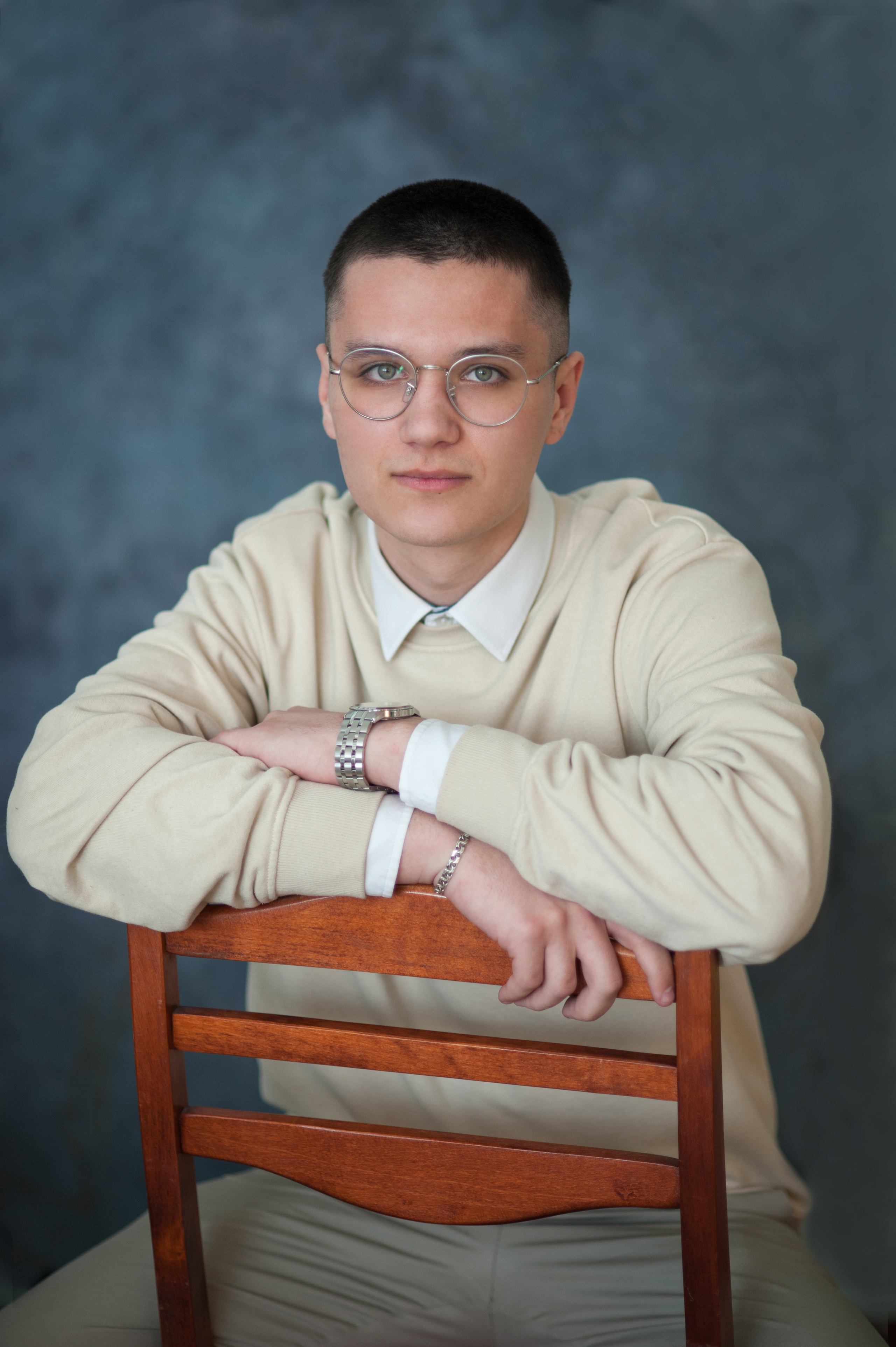 Портреты старшеклассники. Выпускной альбом Чехов, Подольск, Москва