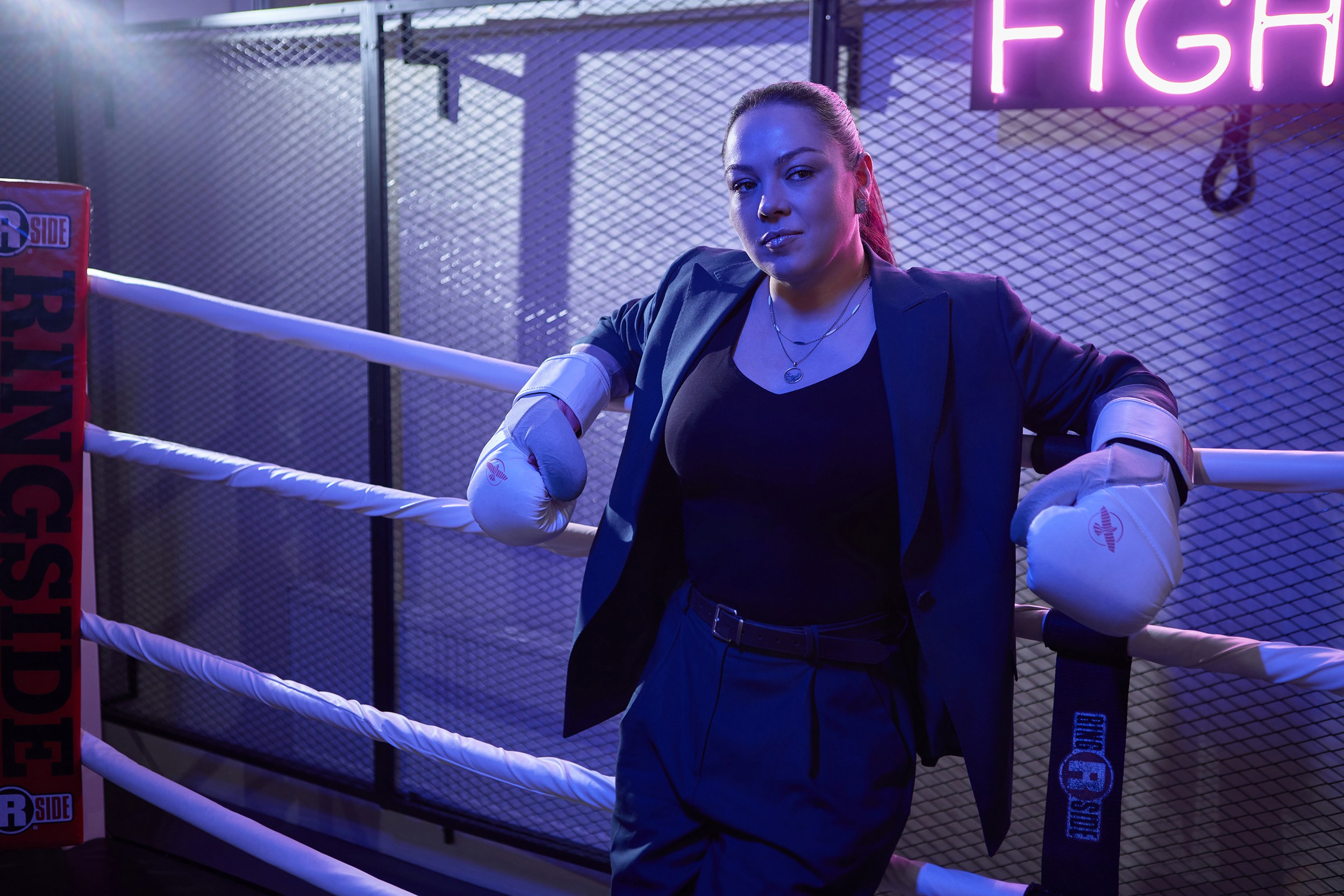 Стильная контент-съемка на бойцовском-ринге. Евгений Калугин фотограф в Екатеринбурге и Свердловской области