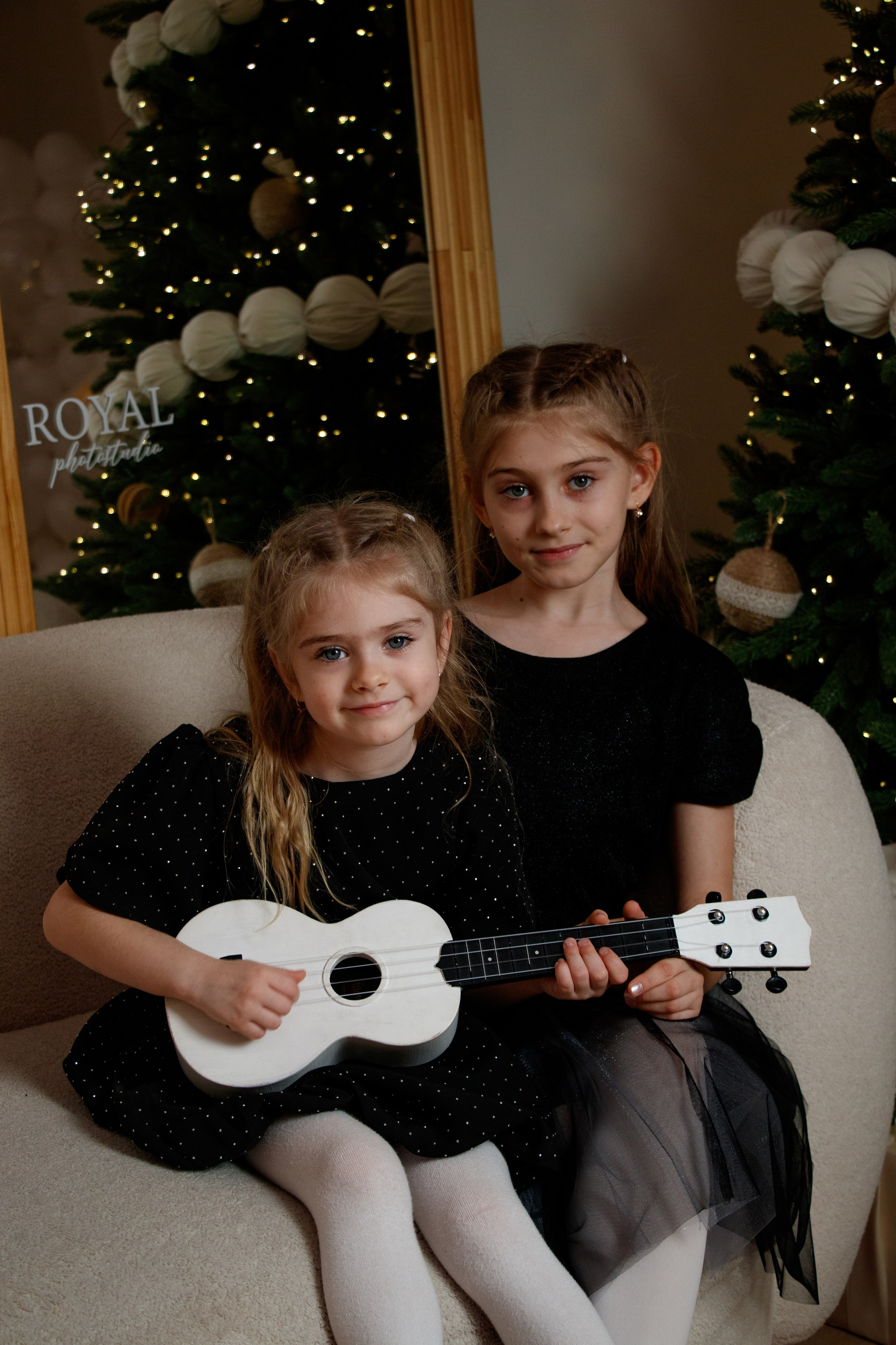 Новогодняя семейная фотосессия с детьми. Фотограф и ретушер в Ростове-на-Дону Вика Каен