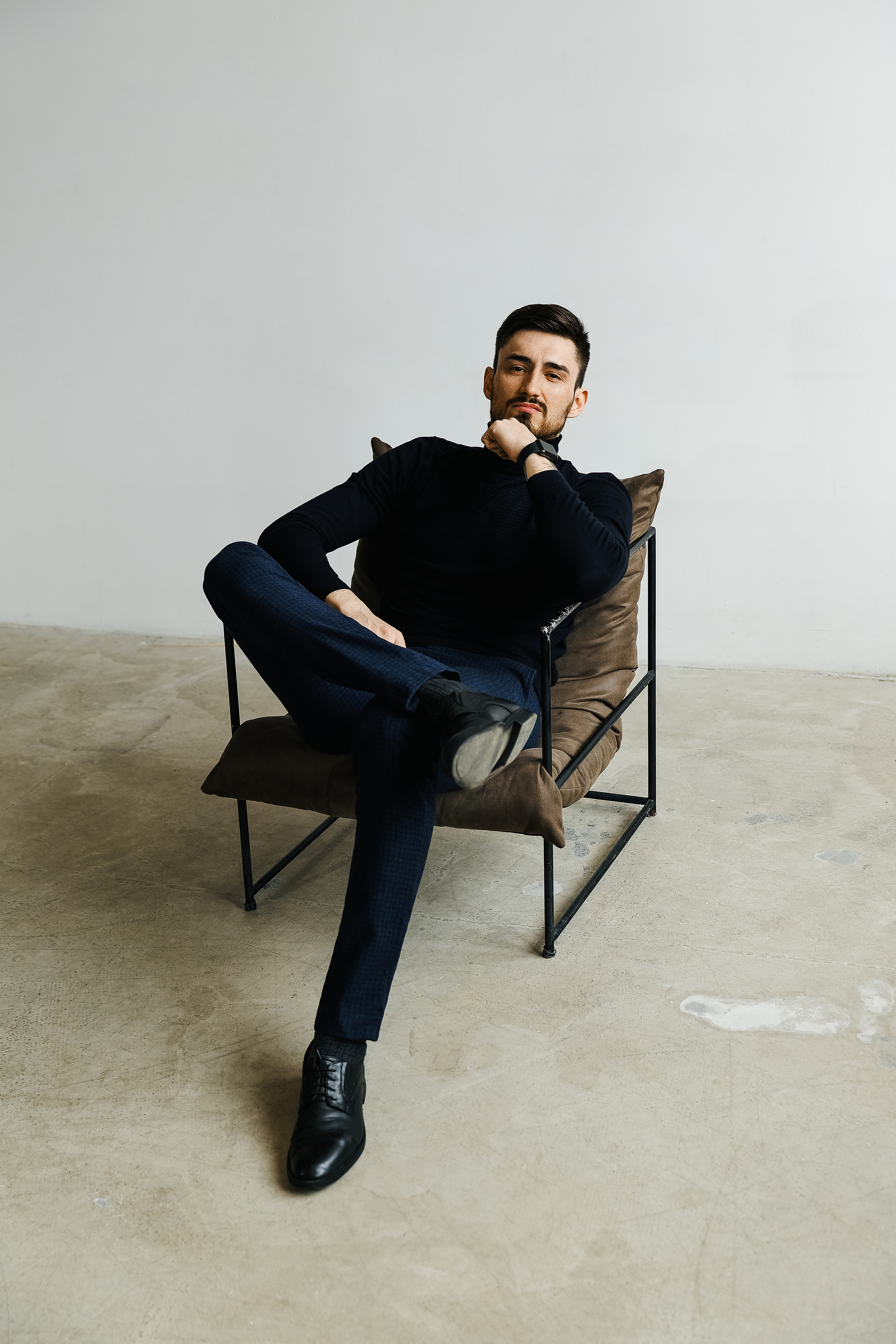 Мужская студийная фотосессия в Питере