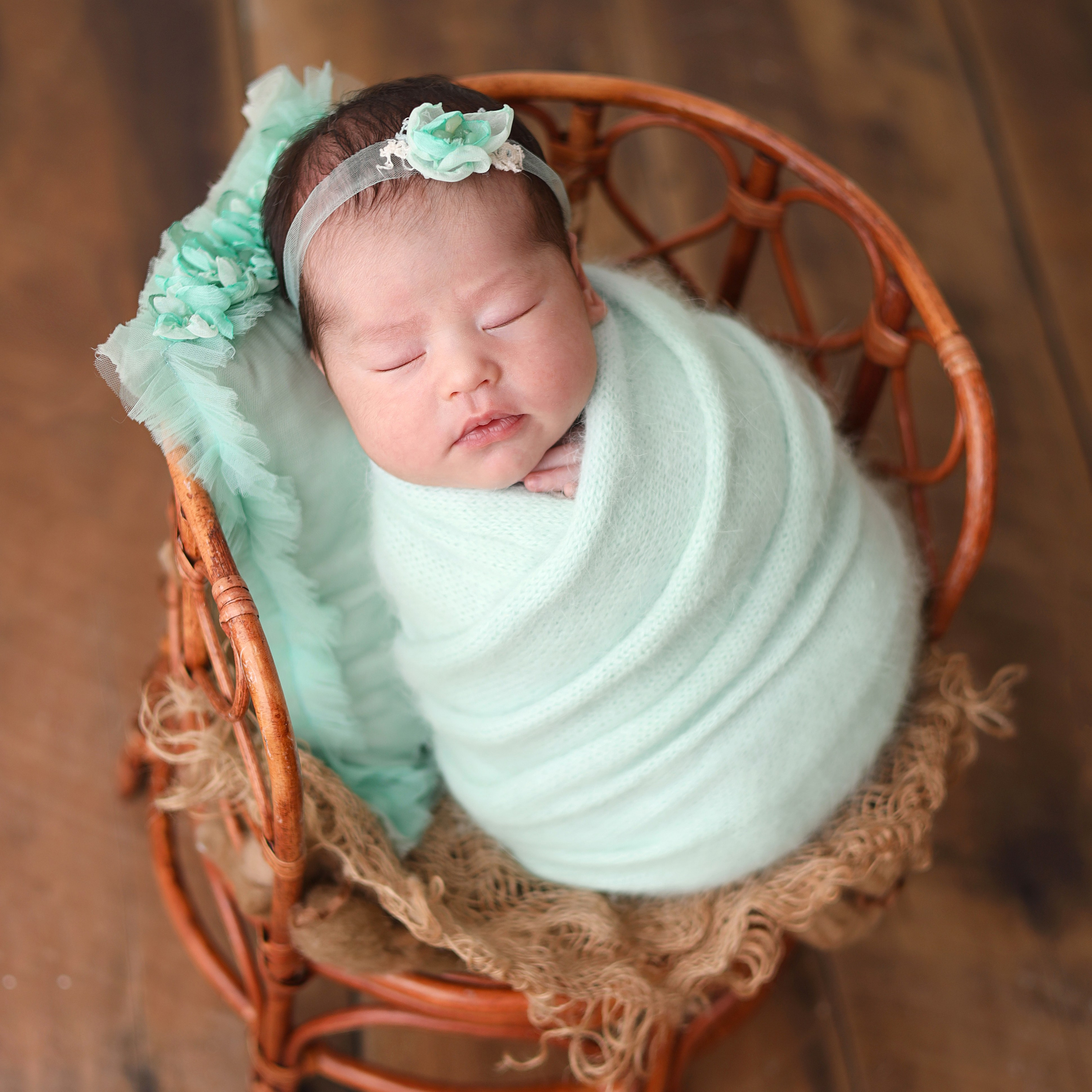Обмотки для девочек. Фотограф новорожденных Москва. Ньюборн фотограф Москва