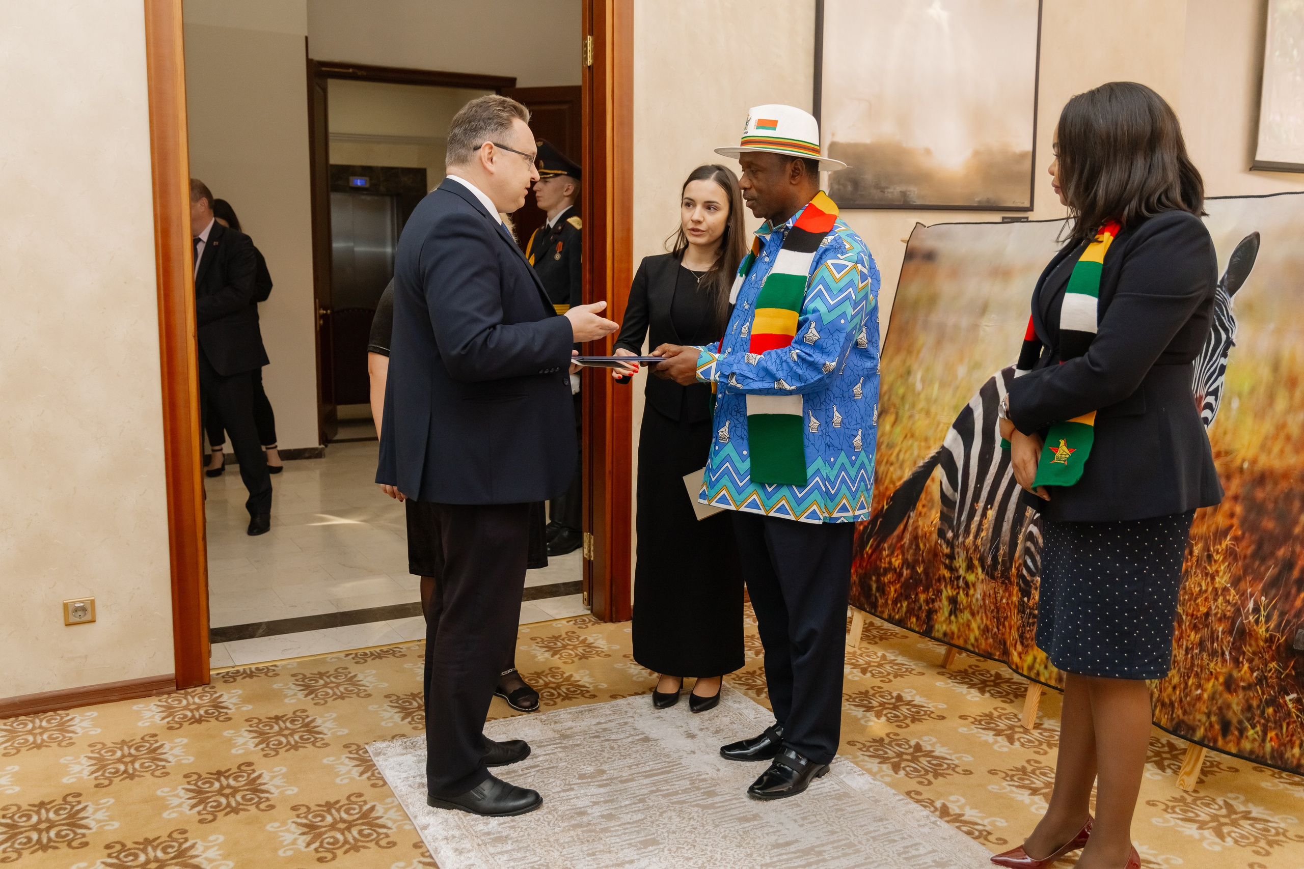 Фотосъемка делегации Посольства Зимбабве в Минске. Свадебный фотограф в Минске/Беларуси Сергей Спиридонов