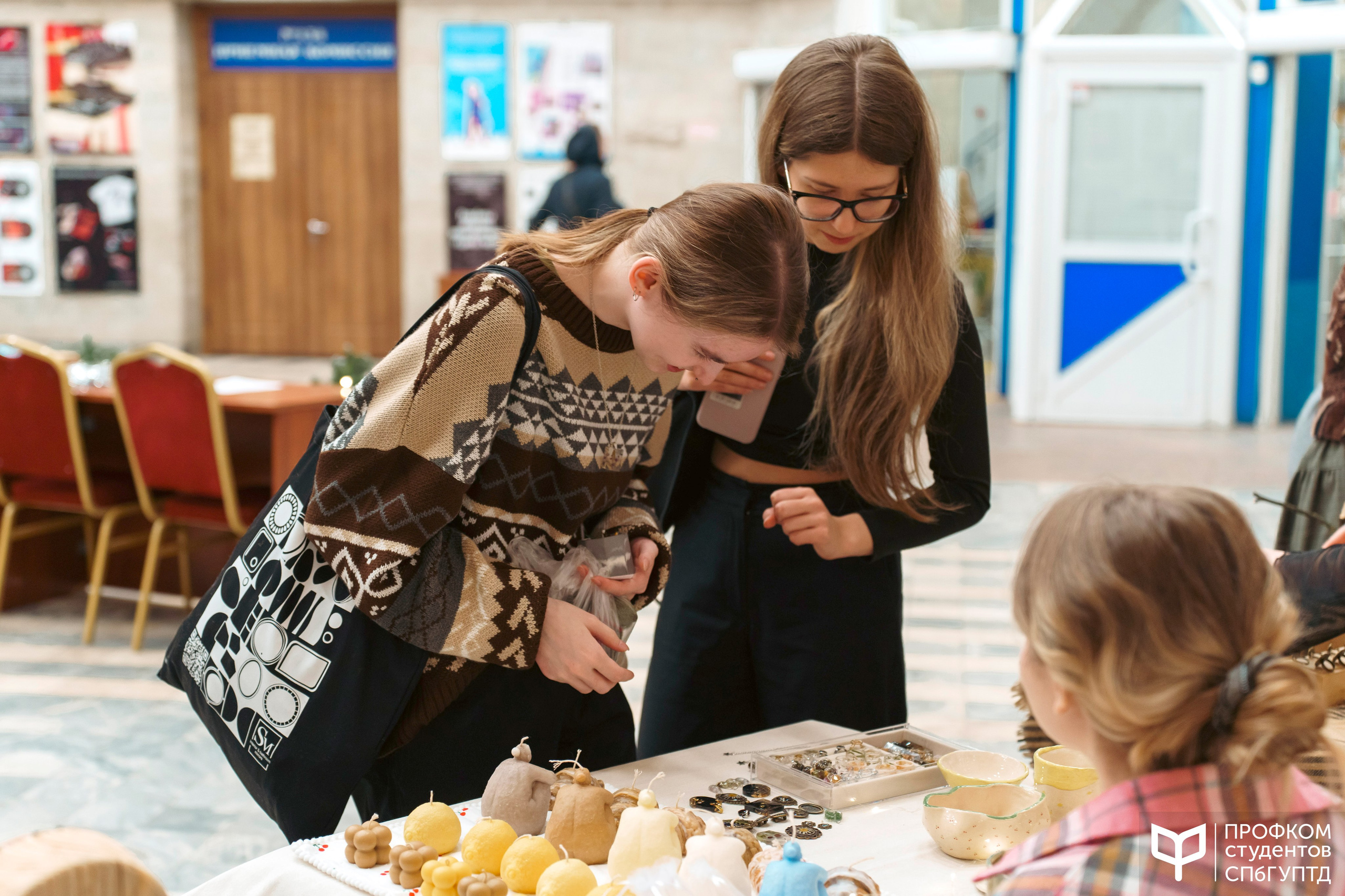 Новогодняя ярмарка 2024. Фотограф в Санкт-Петербурге Ибрагимова Алина