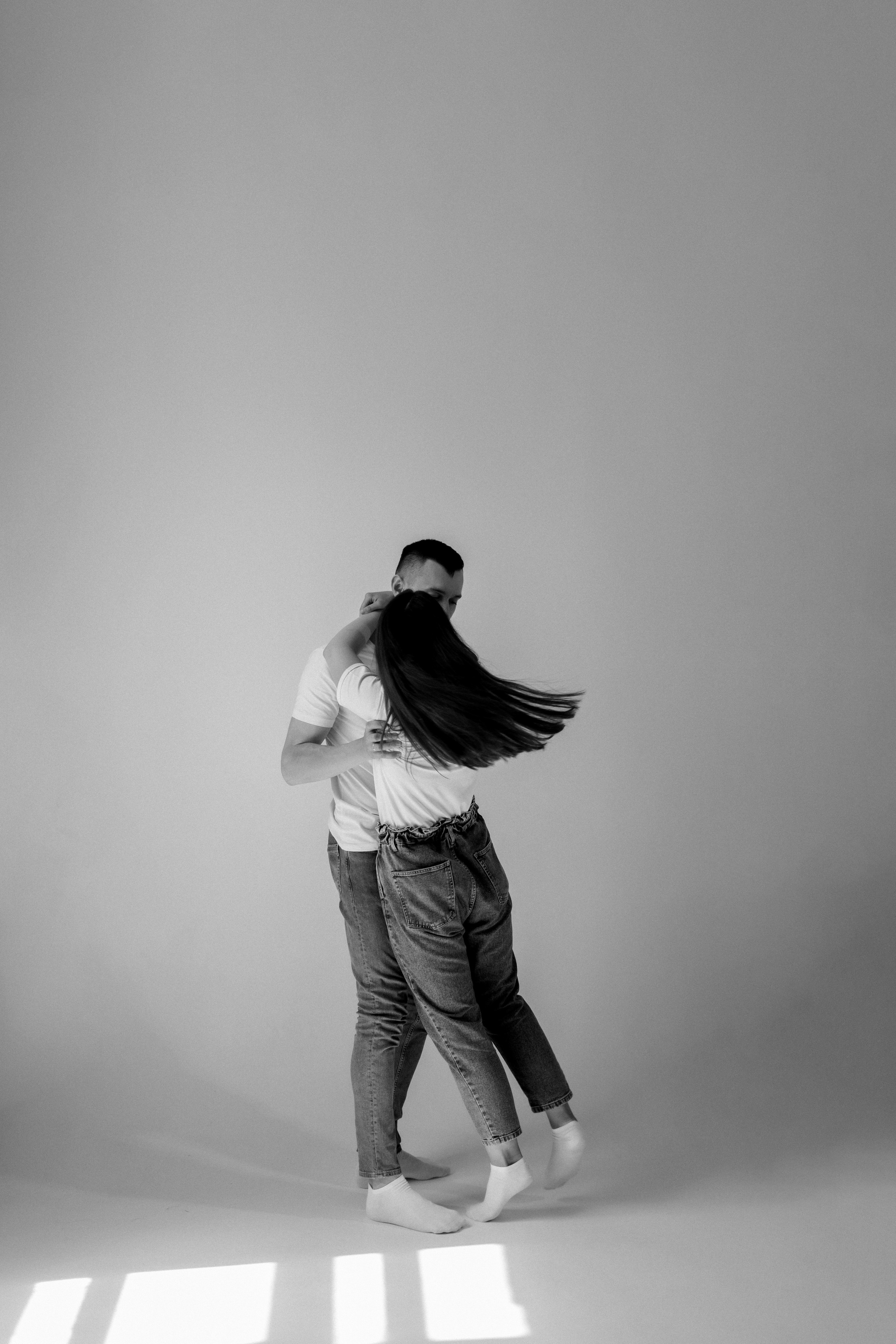 Фотосессия лав стори в студии сахалин. Фотограф сахалин