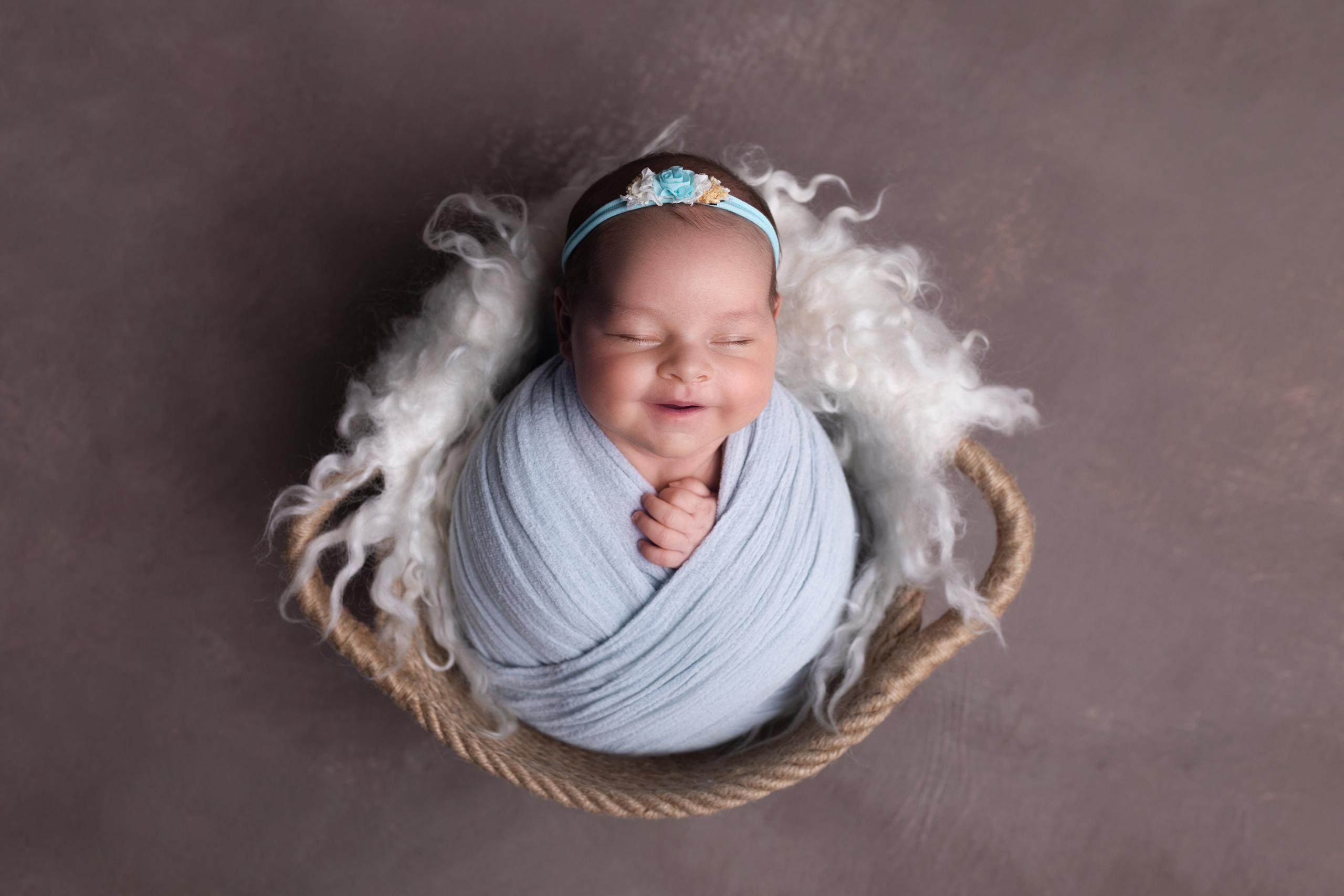 Newborn девочки. Фотограф новорожденных Модяева Ирина