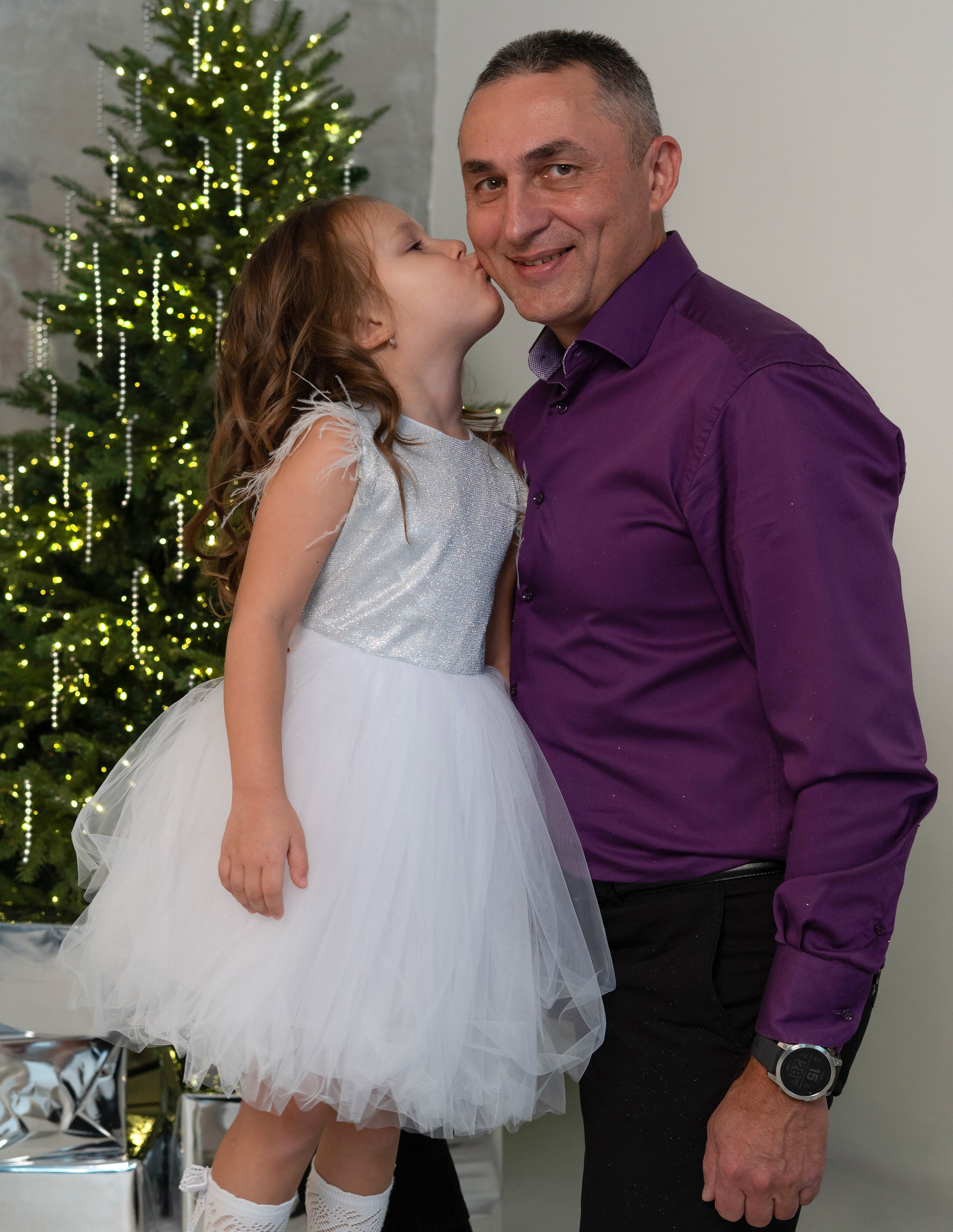 Семейная новогодняя фотосессия в студии Краснообск Новосибирск