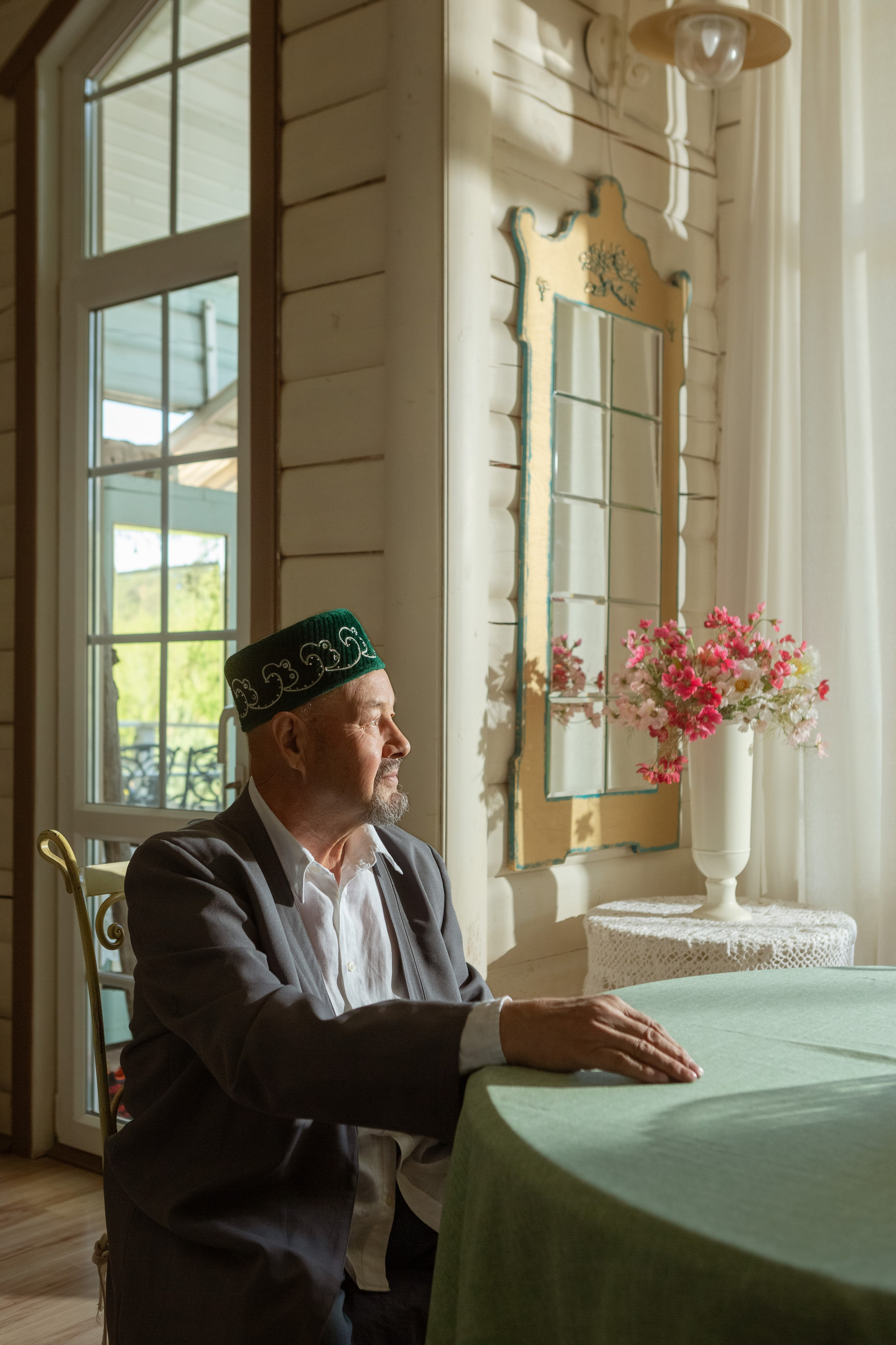 Семейная фотосессия в татарском и европейском стиле. Рекламный, предметный, репортажный, семейный фотограф и художник в Москве