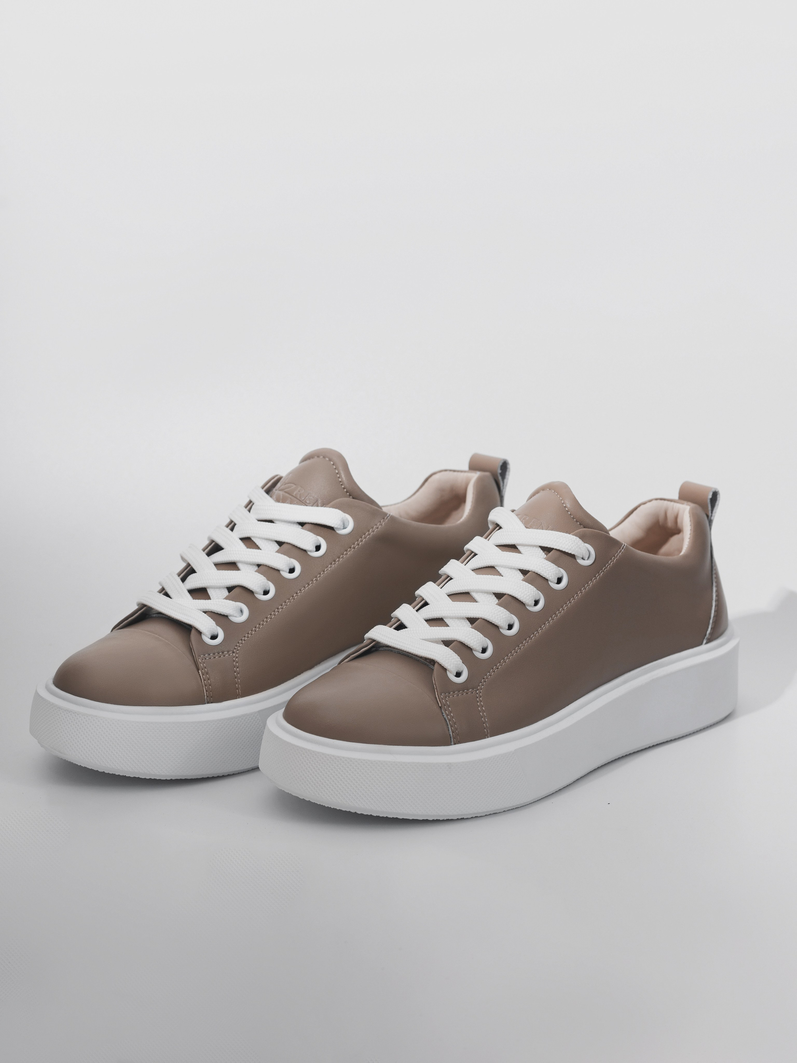 БЕЛЫЙ ФОН. Фотограф в Ростове-на-Дону Мария Аверина