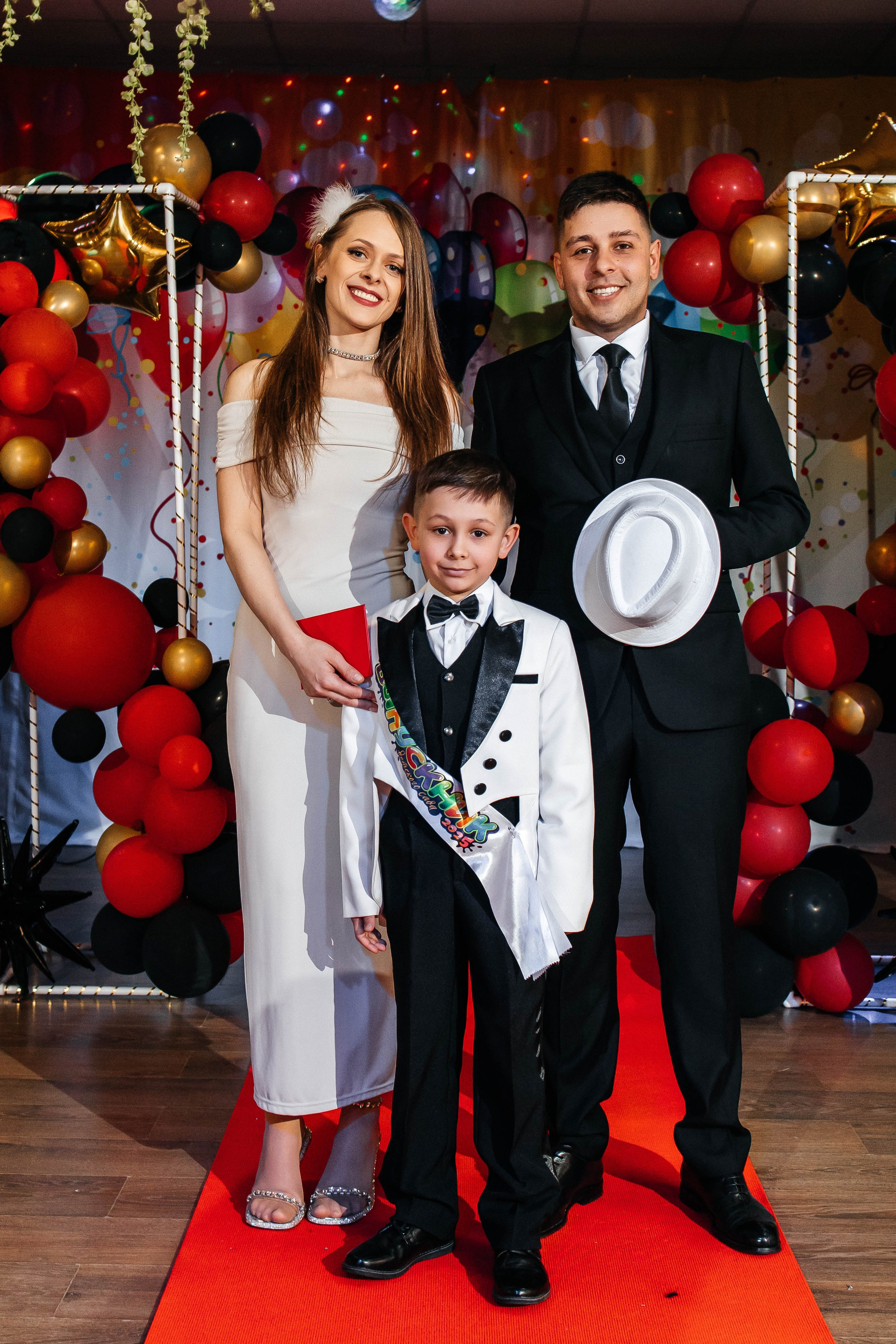 Выпускной в ЛИМПИК. Фотограф в Санкт-Петербурге Виктория Безверхая