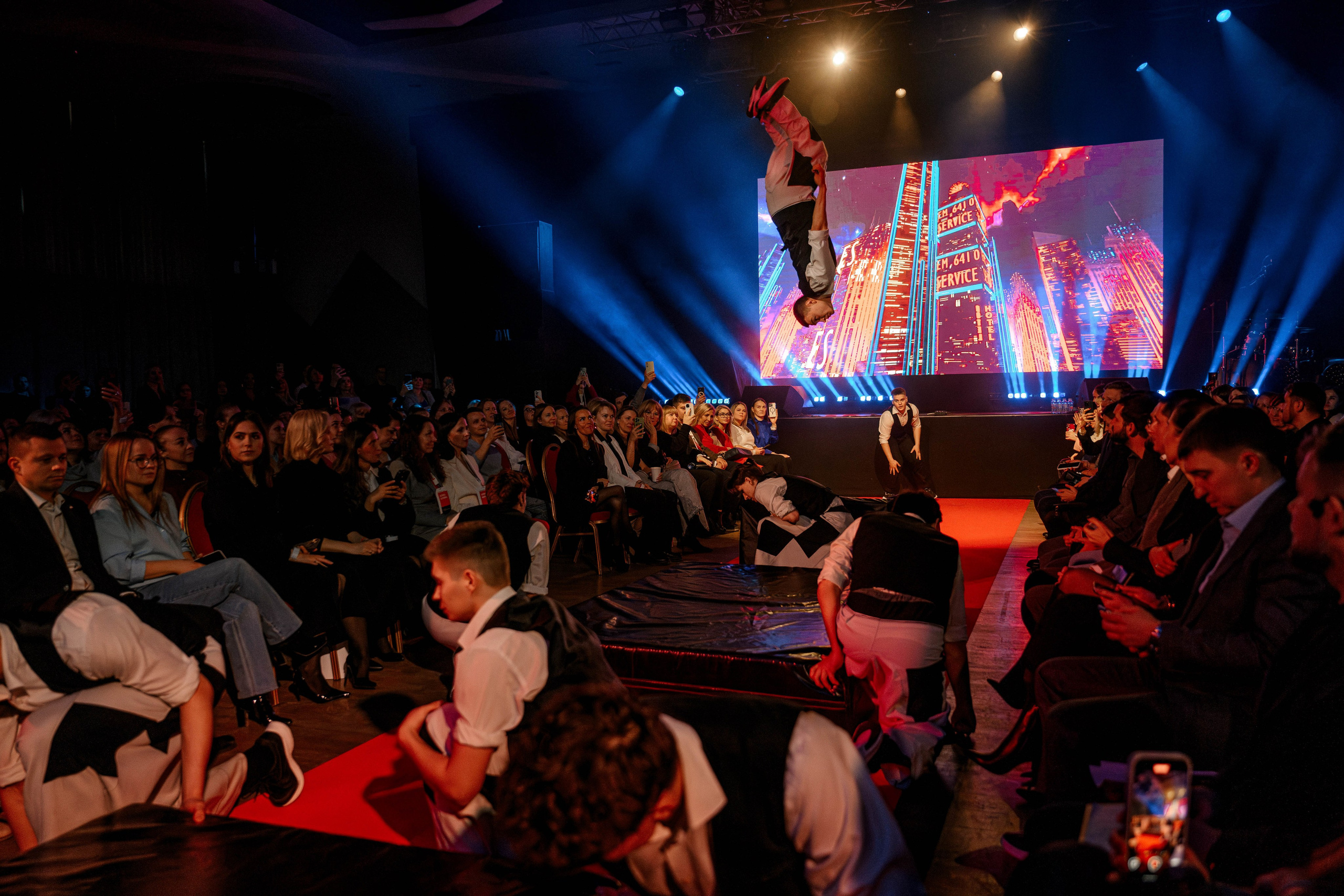 ПАРИТЕТ. Максим Комаров — Профессиональный фотограф