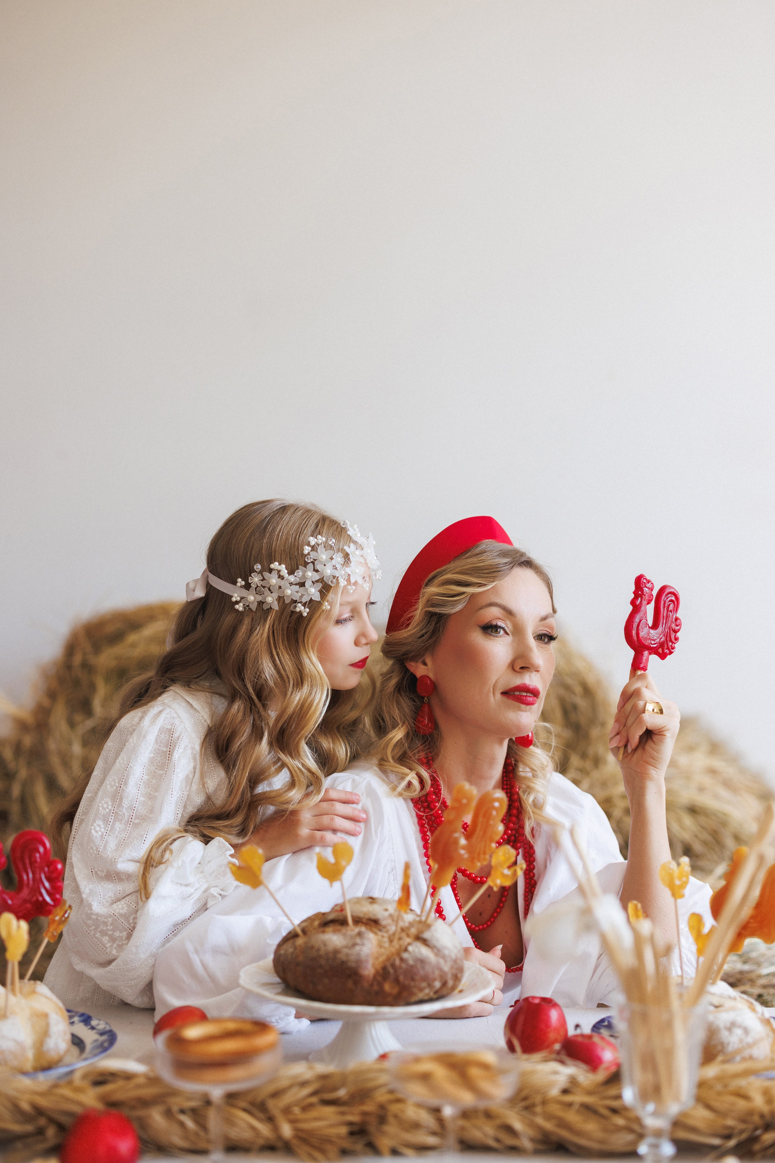 Фотосессия в современном Русском стиле. Фотостудия Лофт потолок, зал «Берлин», город Краснодар. Семейный и детский фотограф в Краснодаре Анна Трашкова