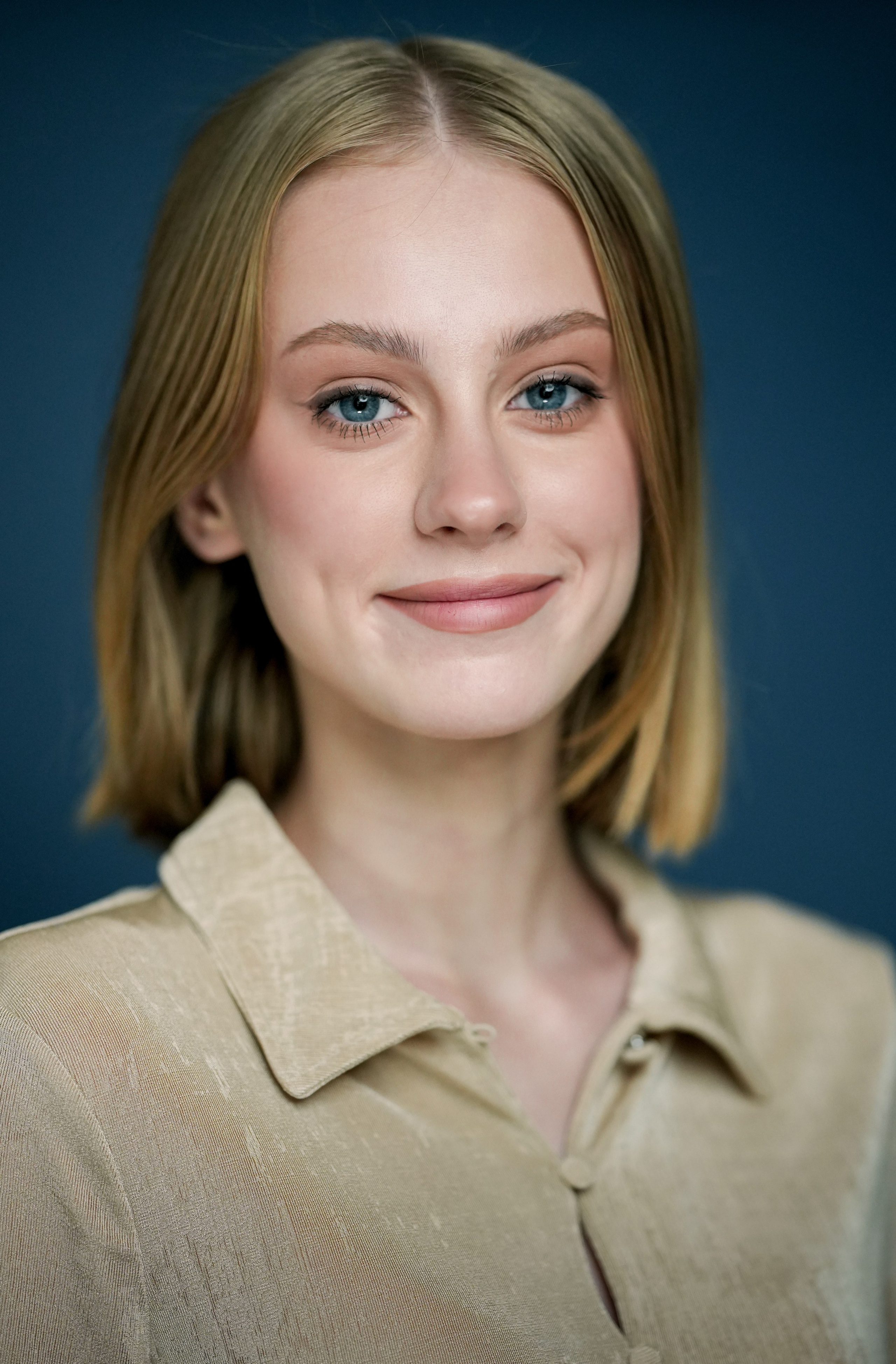 Вероника Шелеметьева актриса. Портретная съемка в Москве, студийный фотограф Игорь Фомин