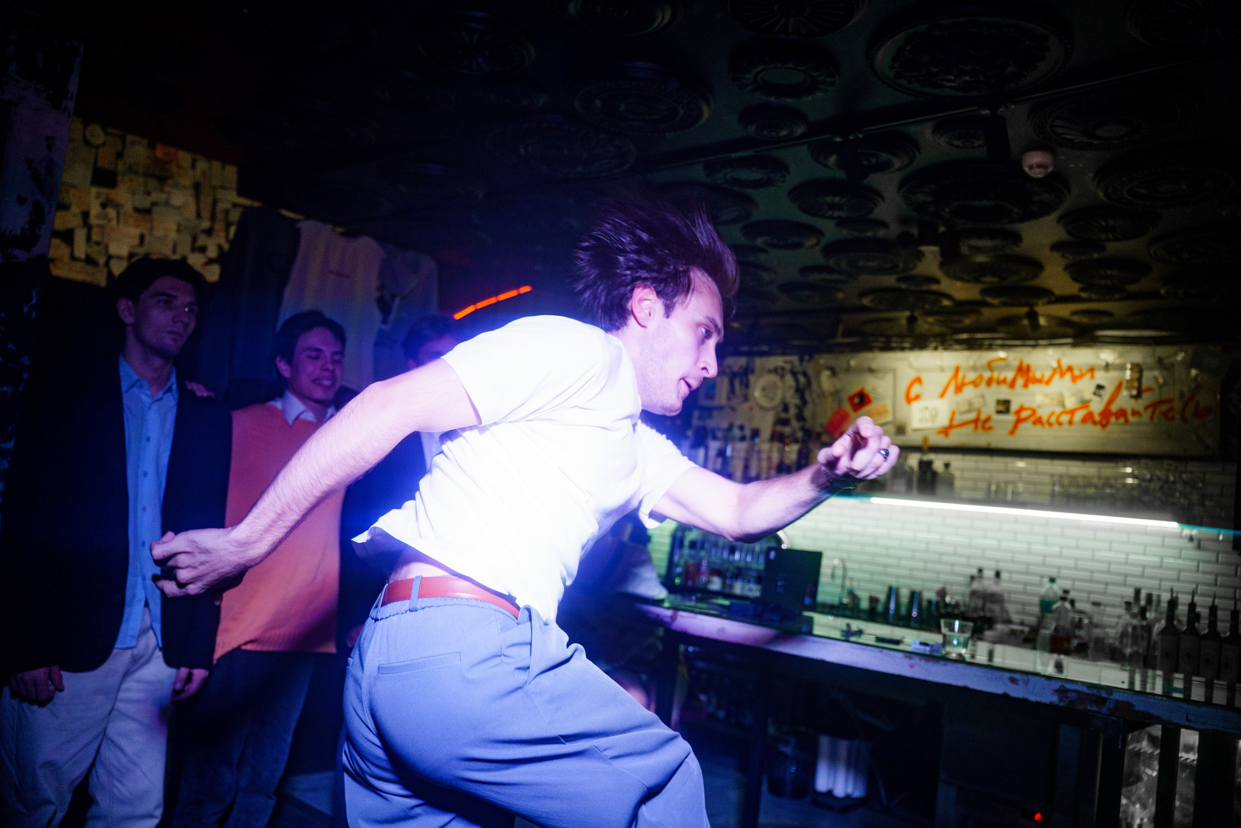 Проект «Поэзия за Углом». Театральная постановка. Бар разбитых сердец. Концертный и репортажный фотограф в Санкт-Петербурге Слава Пахомов