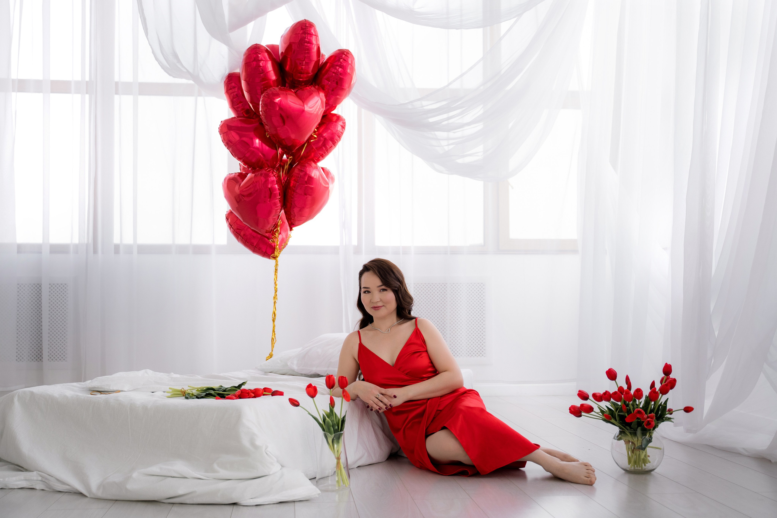 Платья для девушек размер 40-46. Фотостудия Малина в городе Улан-Удэ. Фотограф Ирина Жарникова