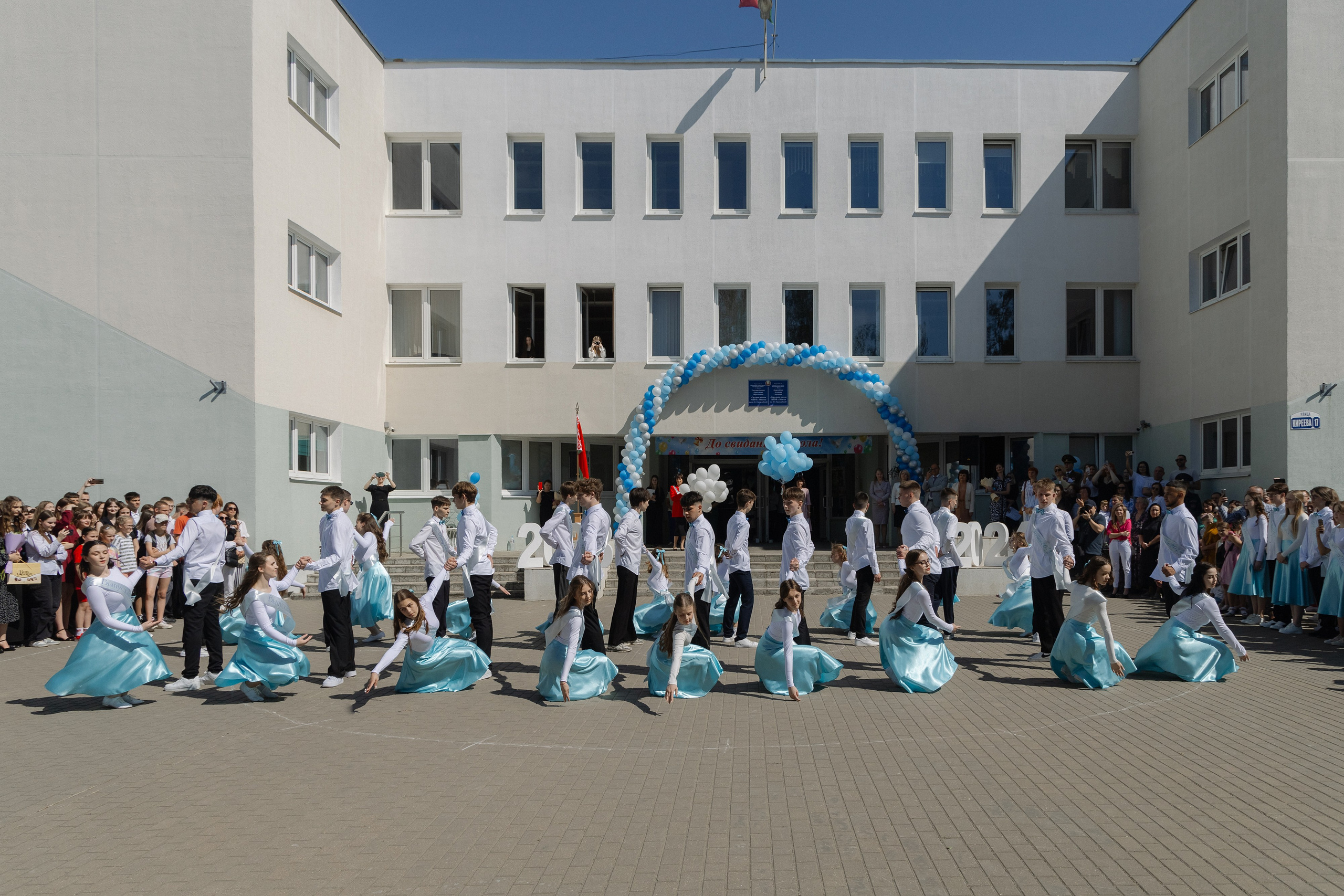 Последний звонок 2024. Свадебный фотограф в Минске/Беларуси Сергей Спиридонов