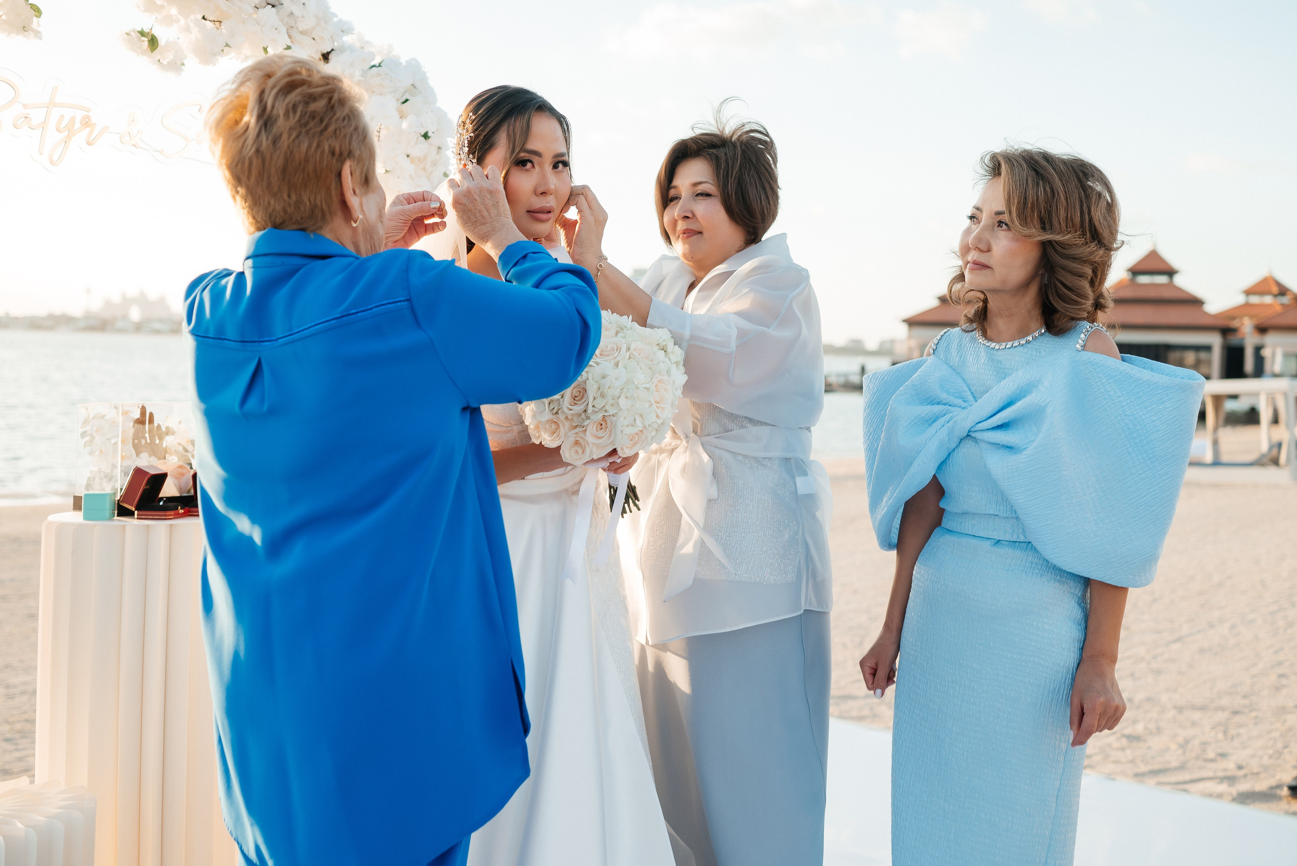 Batyr & Sabina. Wedding and family photographer in Dubai Vasilii Albul