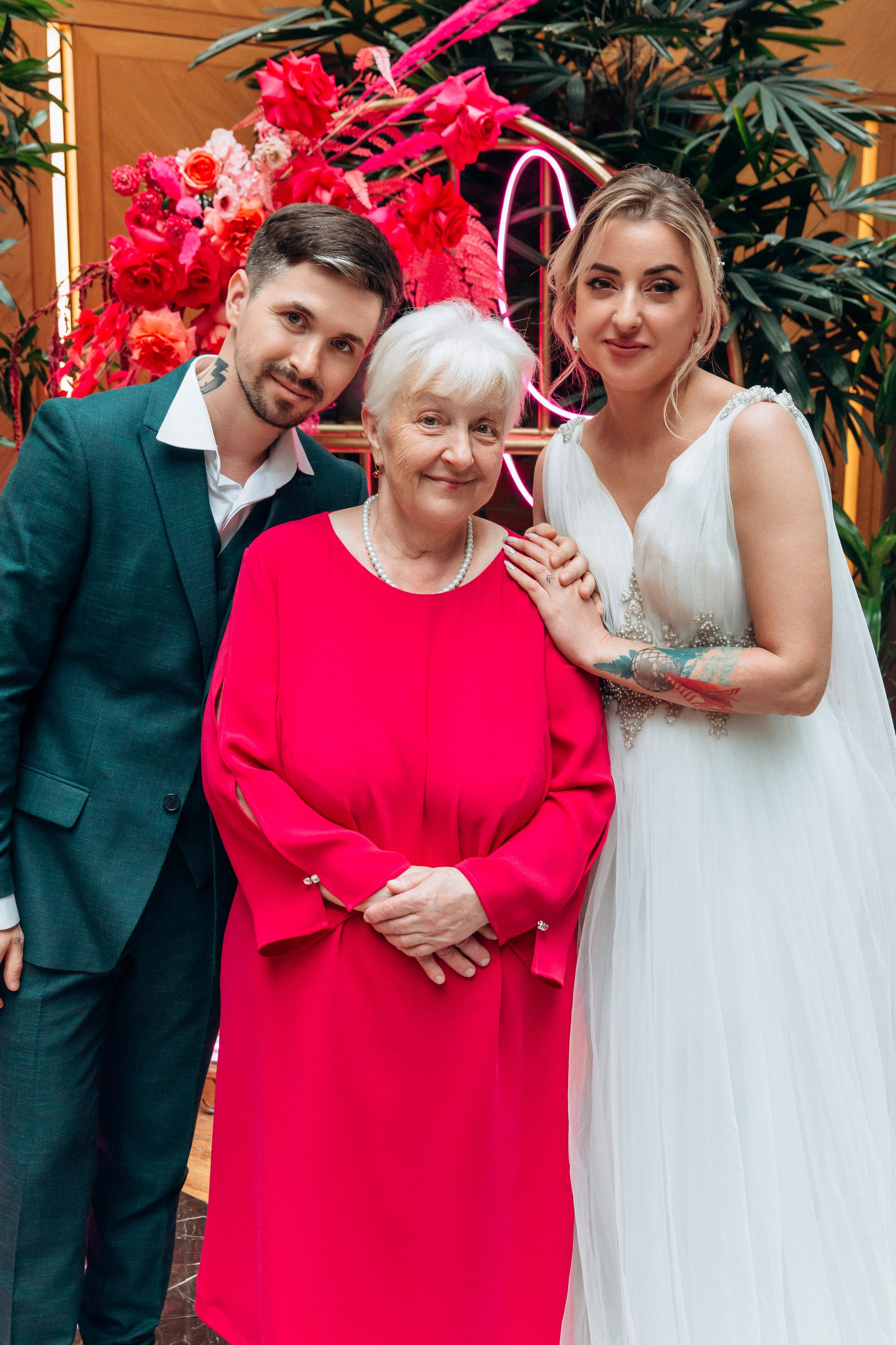 Неоновая свадьба. Свадебный фотограф в Санкт-Петербурге Вика Стукачева