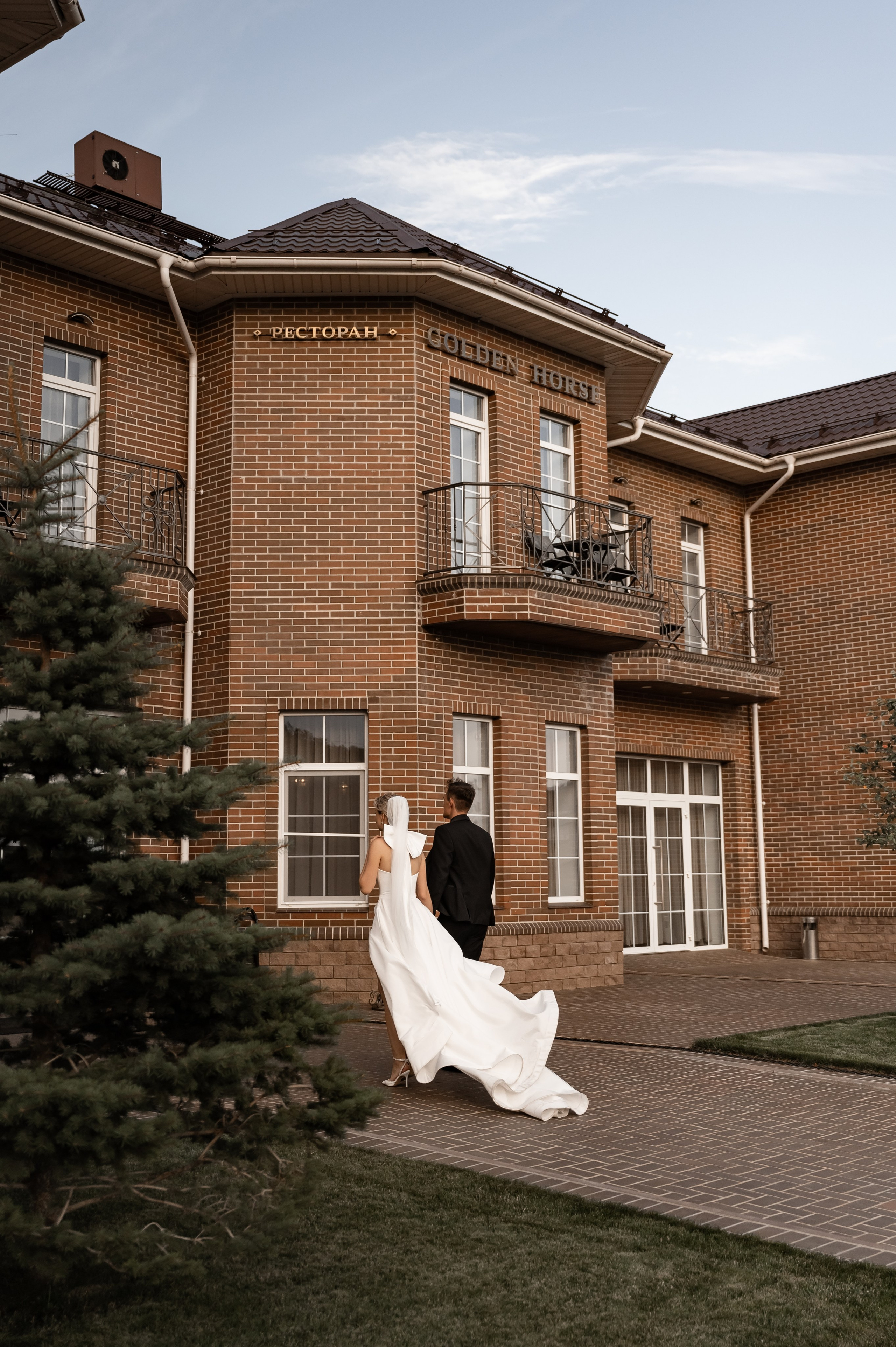 Влад и Александра. Свадебный фотограф и видеограф