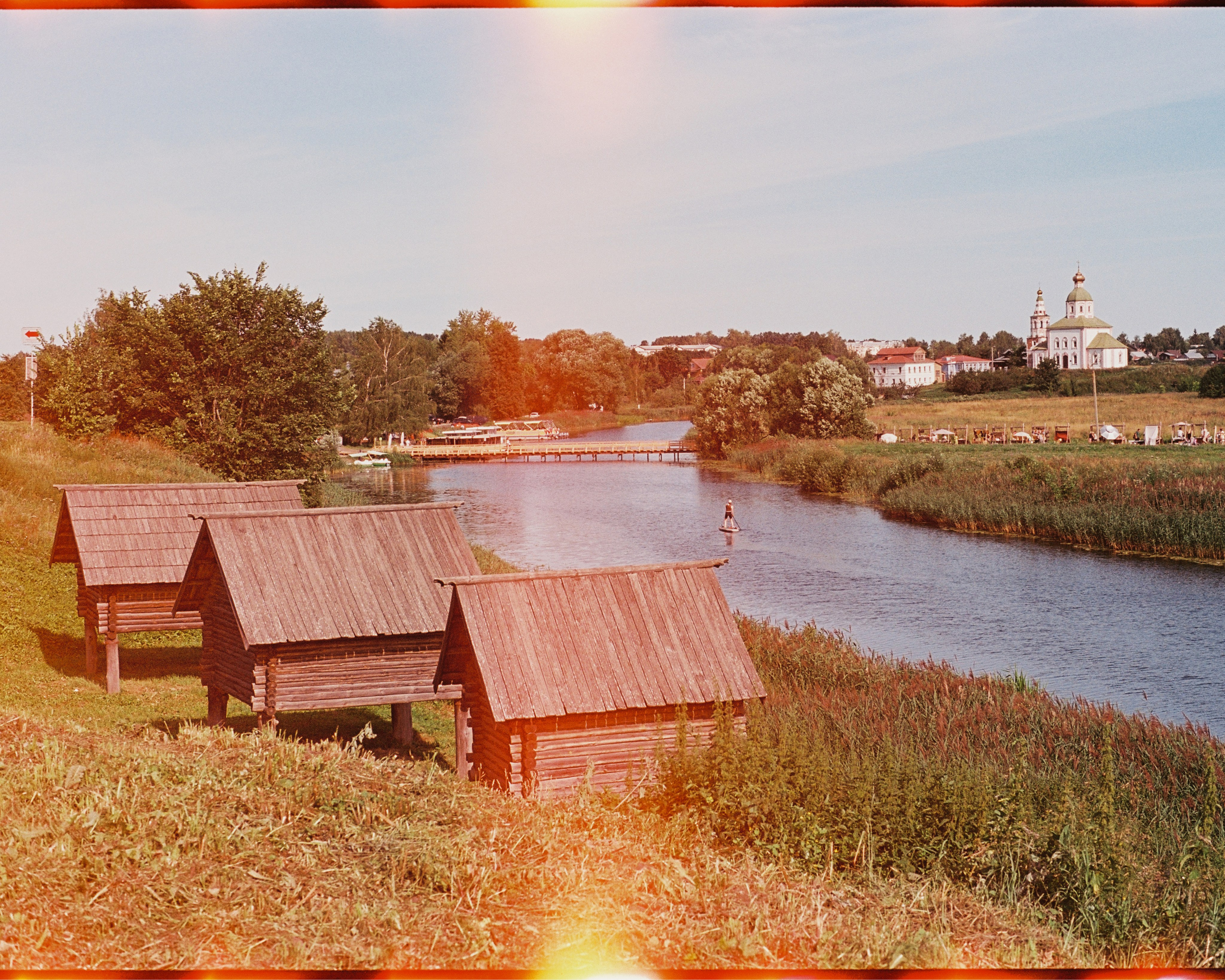 SUZDAL. ANNA — PHOTOGRAPHER