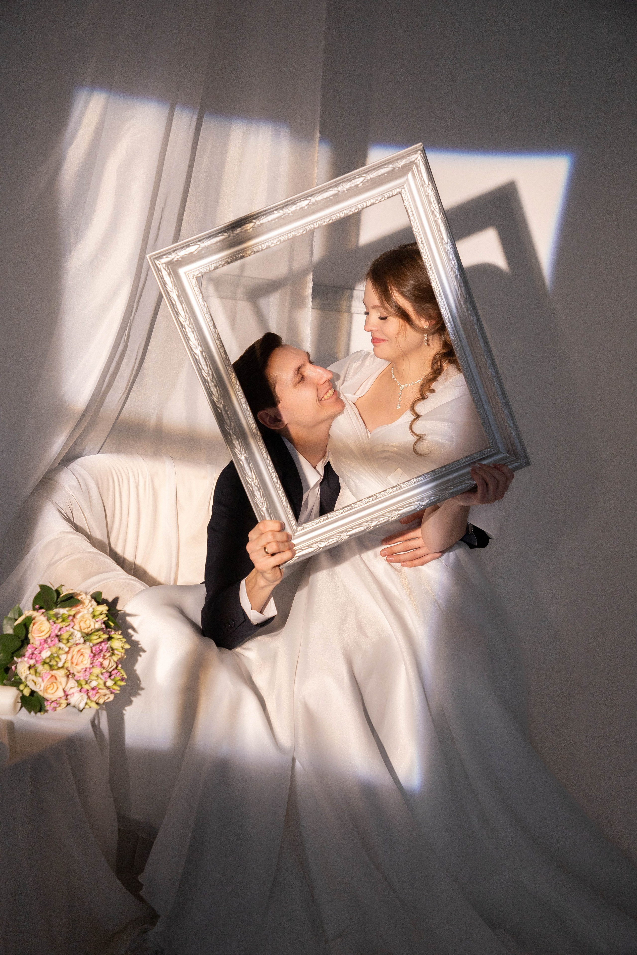 Свадебная фотосессия в студии. Фотограф Анастасия Тихонова