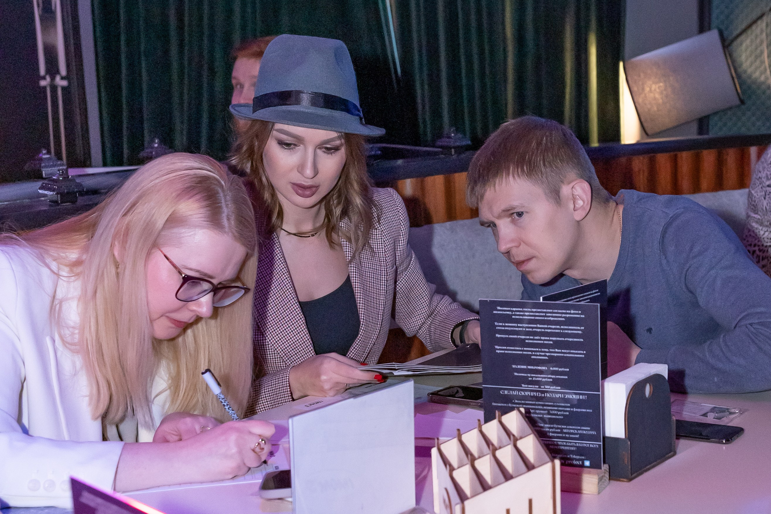 I`mom`s шоу-квиз «Детективы». Сказочный фотограф для Вас и Вашей семьи