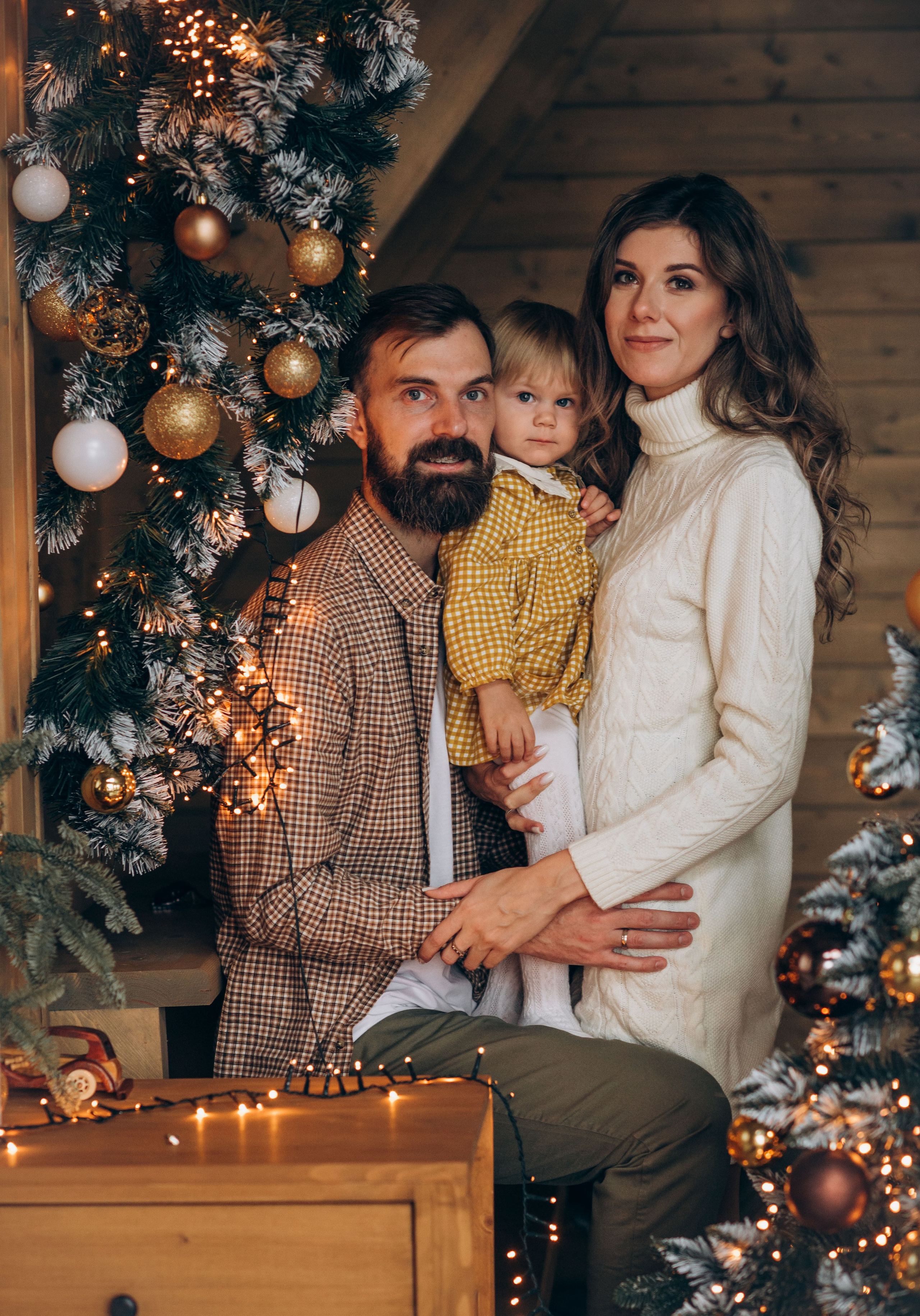 Семейная новогодняя фотосессия в студии. Семейный фотограф в Домодедово и Москве Елена Пичугина