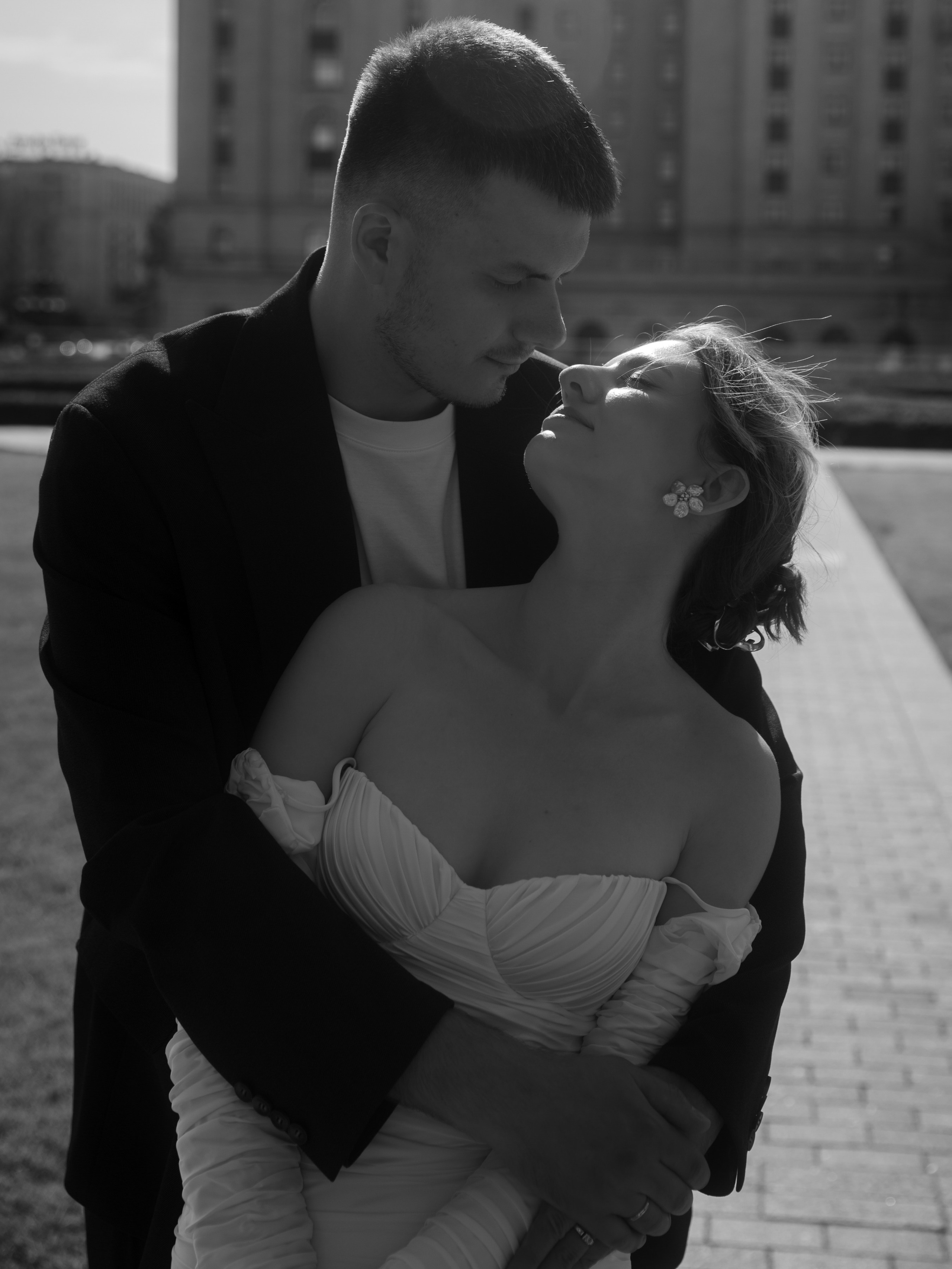 Алиса и Слава, роспись в Москве и вечеринка на природе, подальше от города. Фотограф в Москве Екатерина Черненко