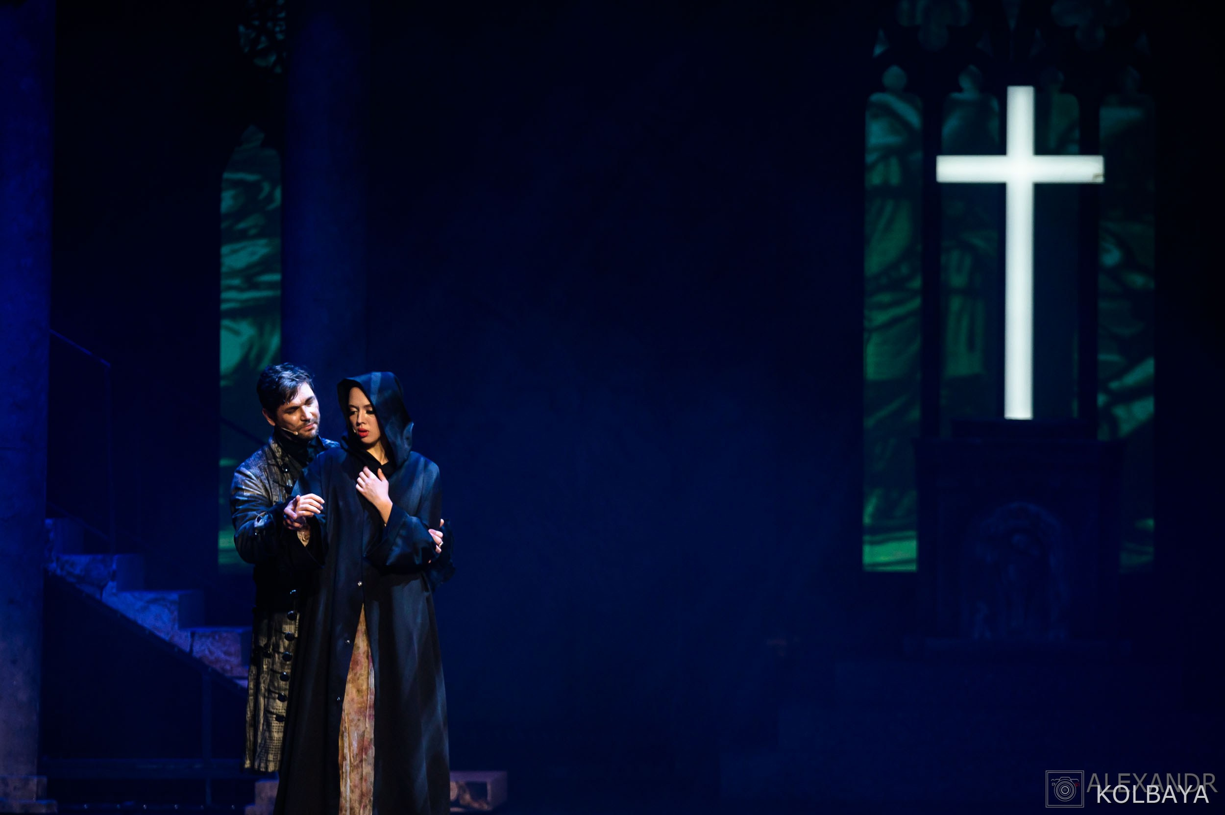 Опасные связи. Концертный и театральный репортажный фотограф в Москве Александр Колбая