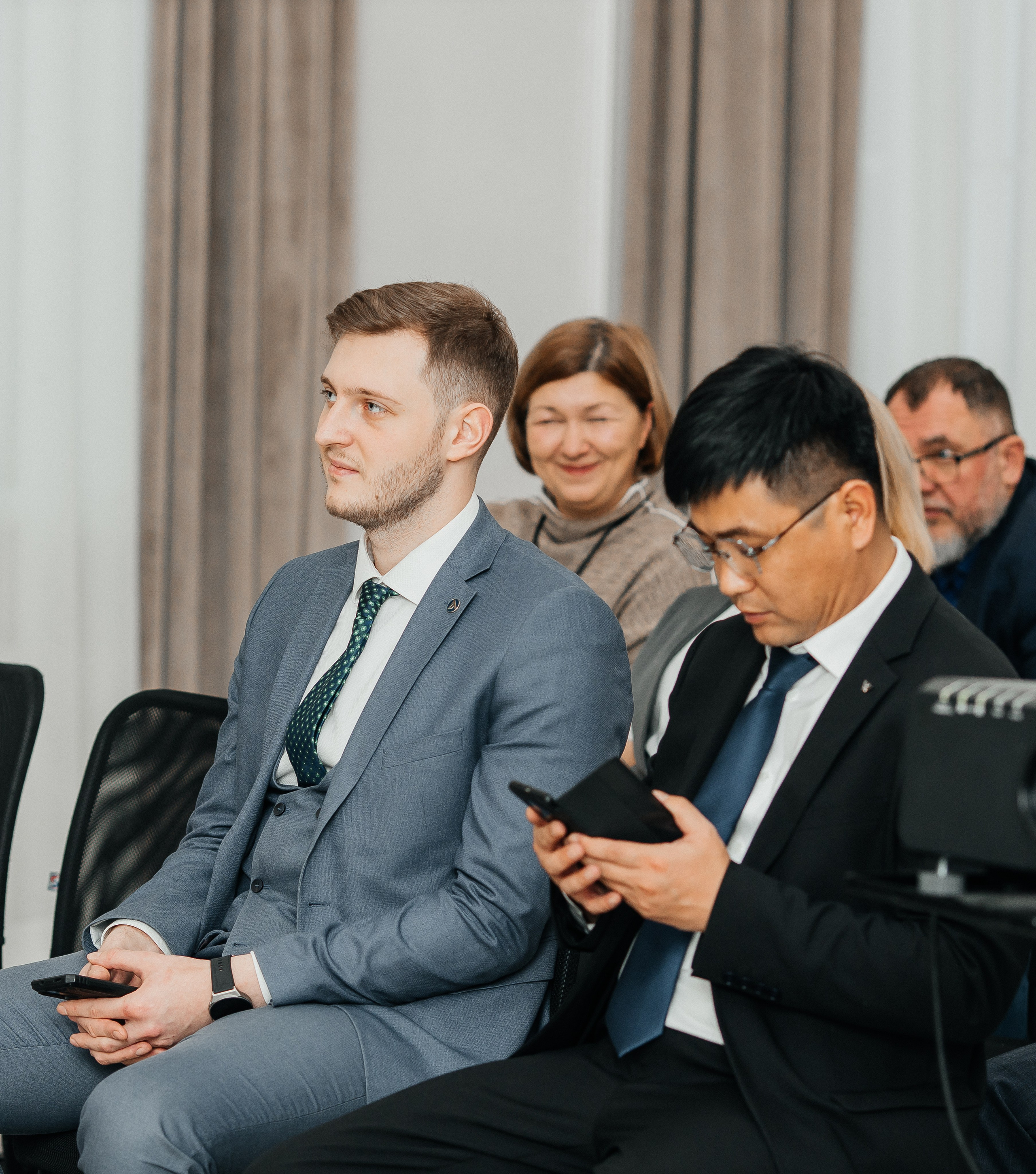 Бизнес — встреча с предпринимателями Китая. Фотограф Екатеринбург Марина Поздеева