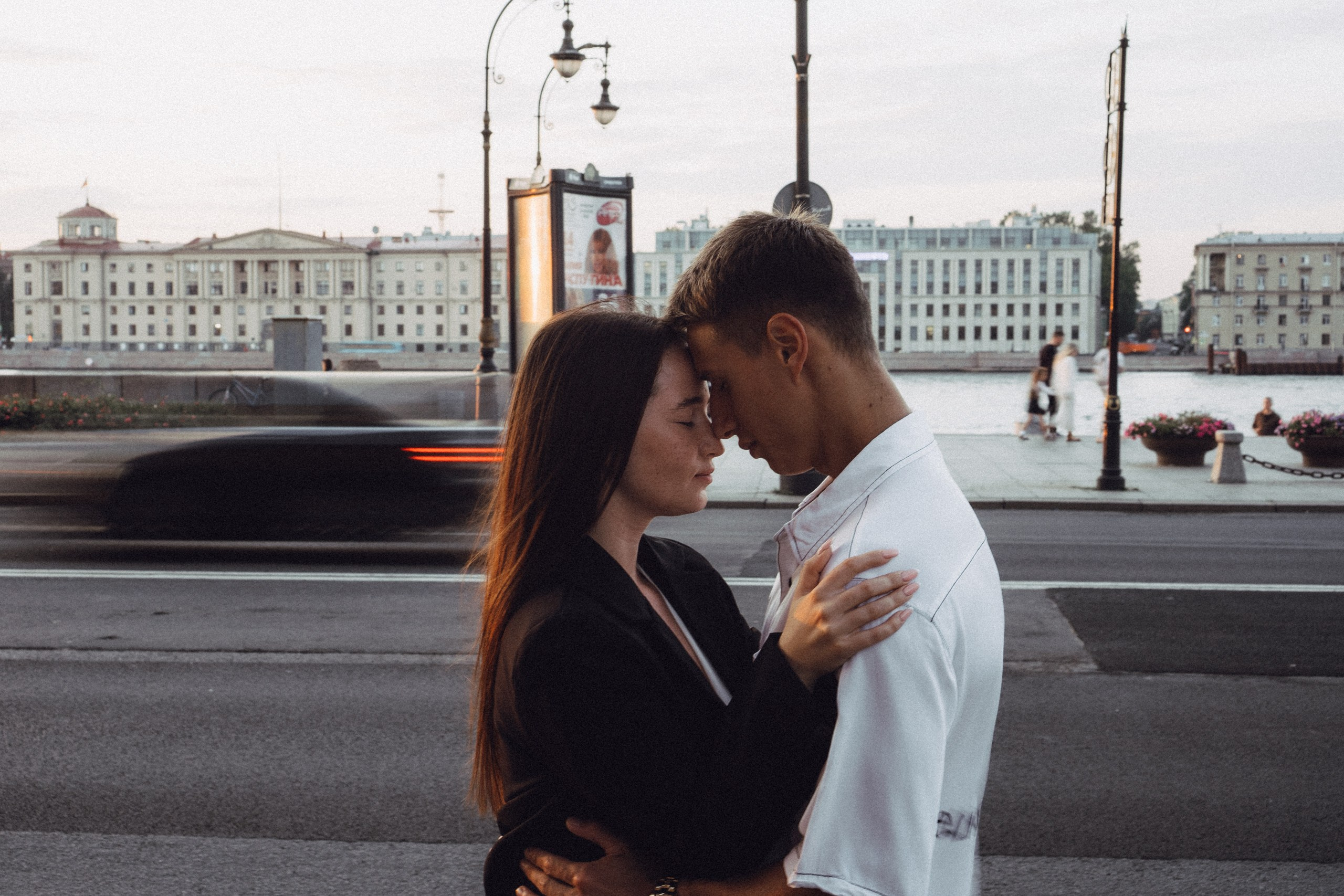 Городская прогулка влюбленных. Профессиональный фотограф, Санкт-Петербург — Виктория Богомолова
