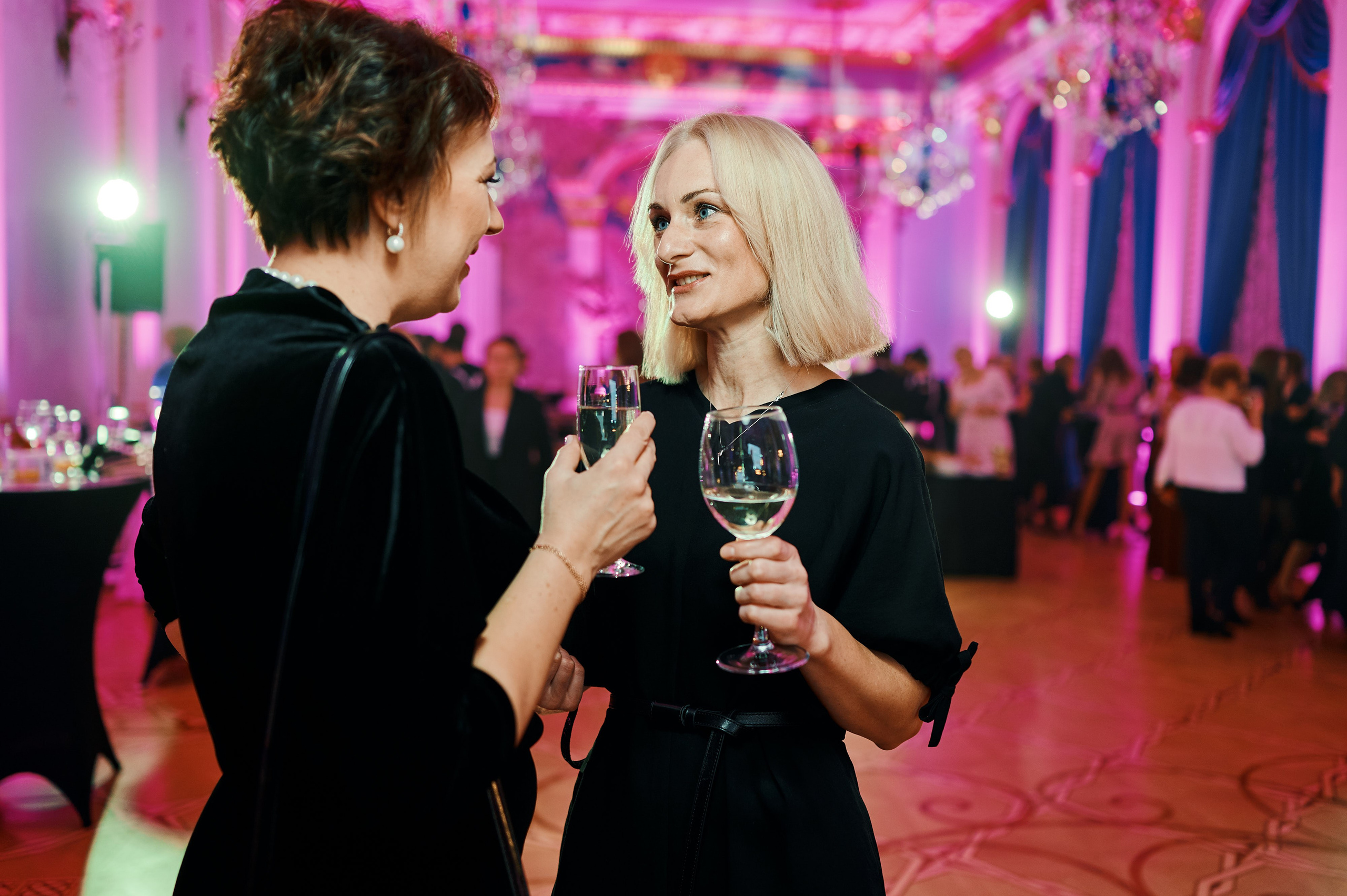 Eva clinic. Репортажной фотограф Ариан