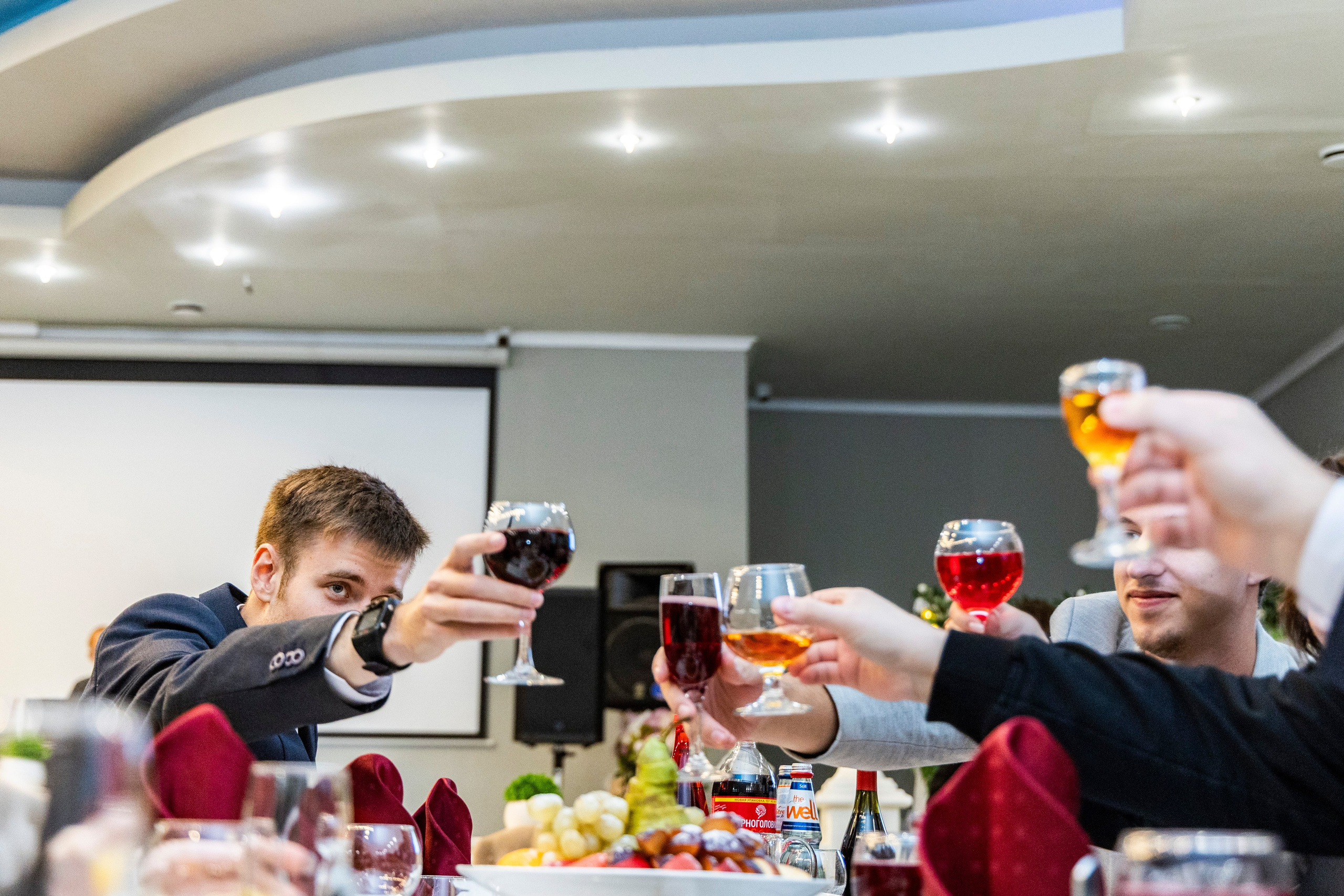 Свадебная фотосессия свадебный фотограф Татьяна Марсуверских свадебная фотопрогулка Москва Жуковский. Фотограф для маркетплейсов, фотоуслуги в Жуковском Татьяна Марсуверских