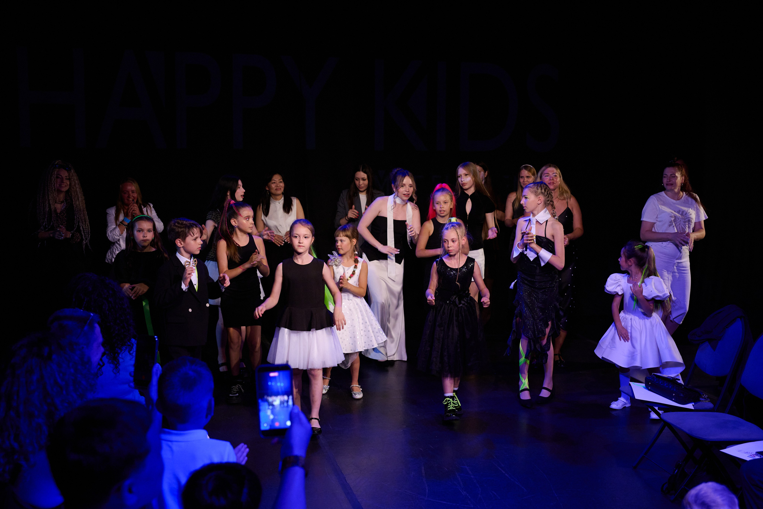 Выпускной модельной школы Happy Kids. Портретный фотограф Санкт-Петербург Владимир Веселов